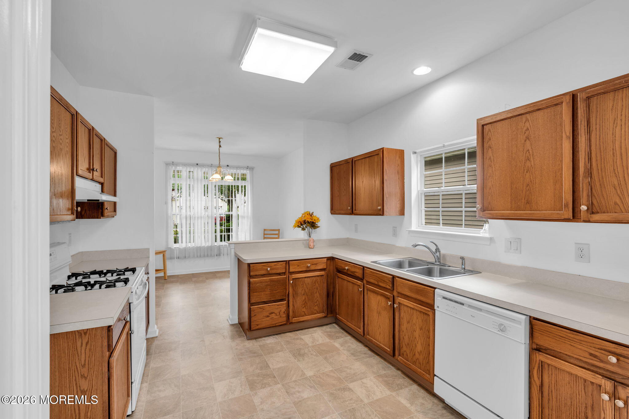 222 Sunflower Lane, West Windsor, NJ, 08550 image 12