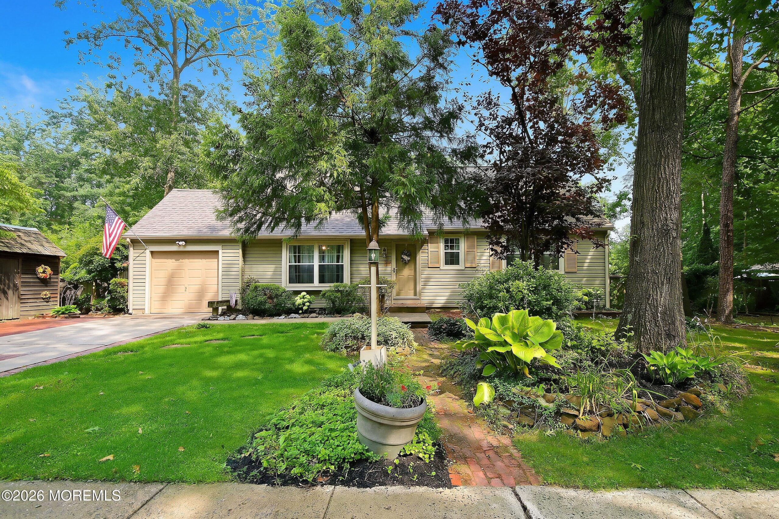13 Waltham Way Image 4