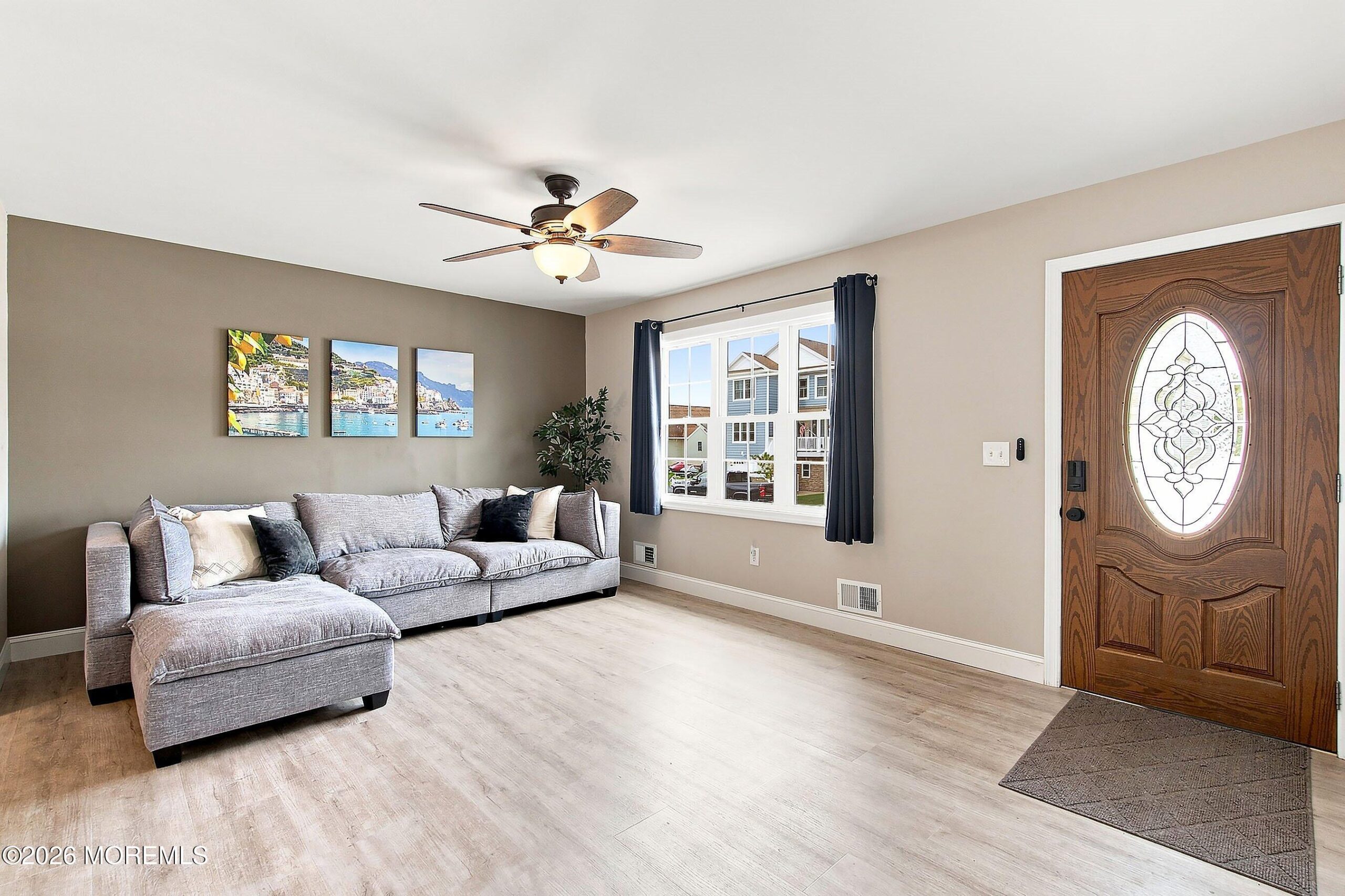 61 Sea Breeze Road Image 3