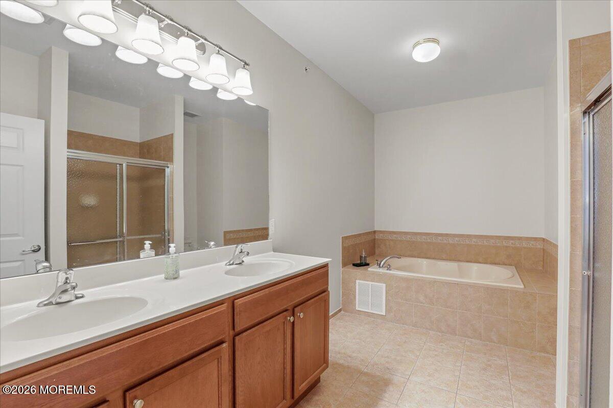 203 Canterbury Lane, Morganville, NJ, 07751 image 14