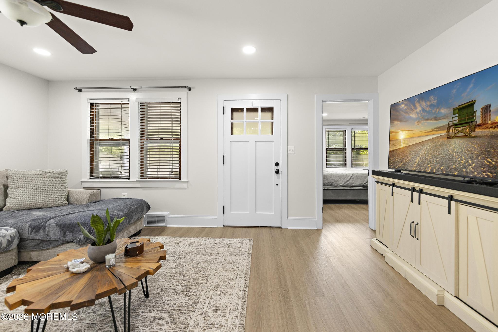 20 Weston Place Image 4