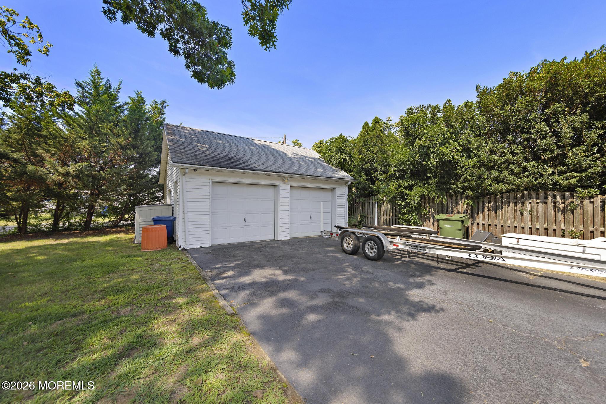20 Weston Place, Eatontown, NJ, 07724 image 38