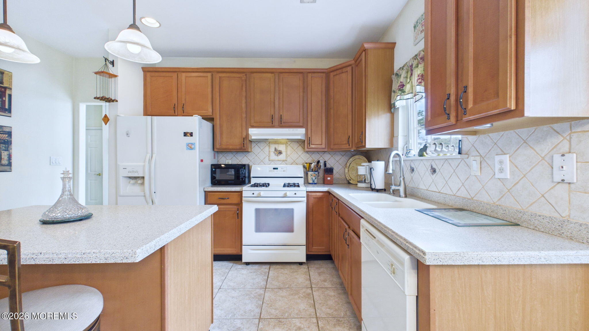 2 Daniell Court, Manchester, NJ, 08759 image 16
