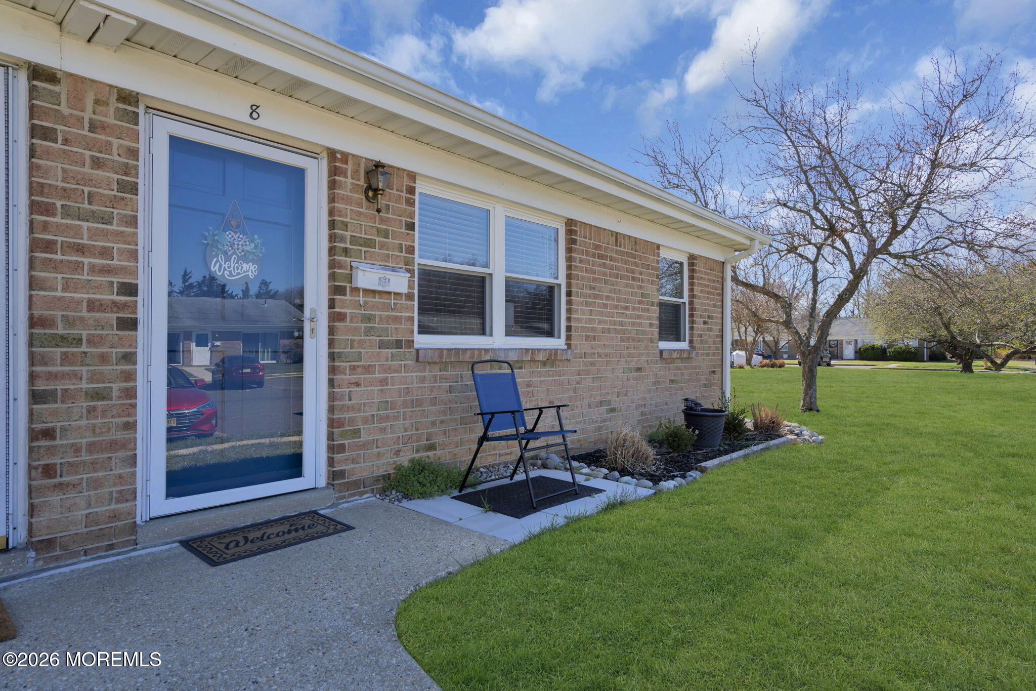 8 River Lane 141 Image 3