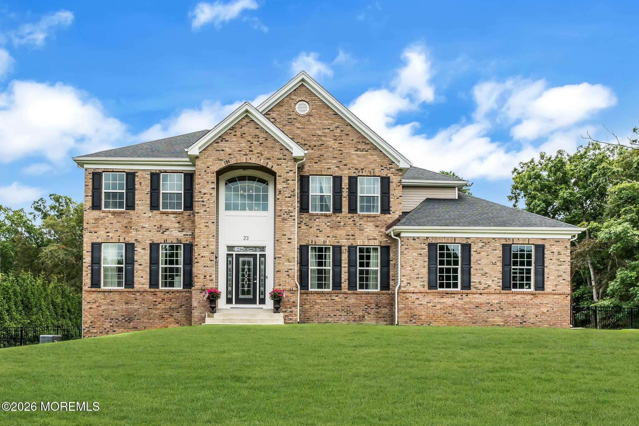 23 Parkside Drive Image 2