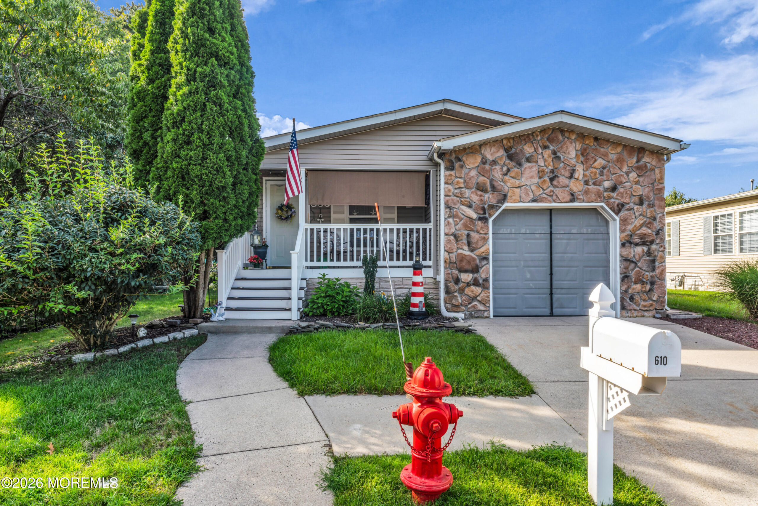 610 Walden Way Image 3