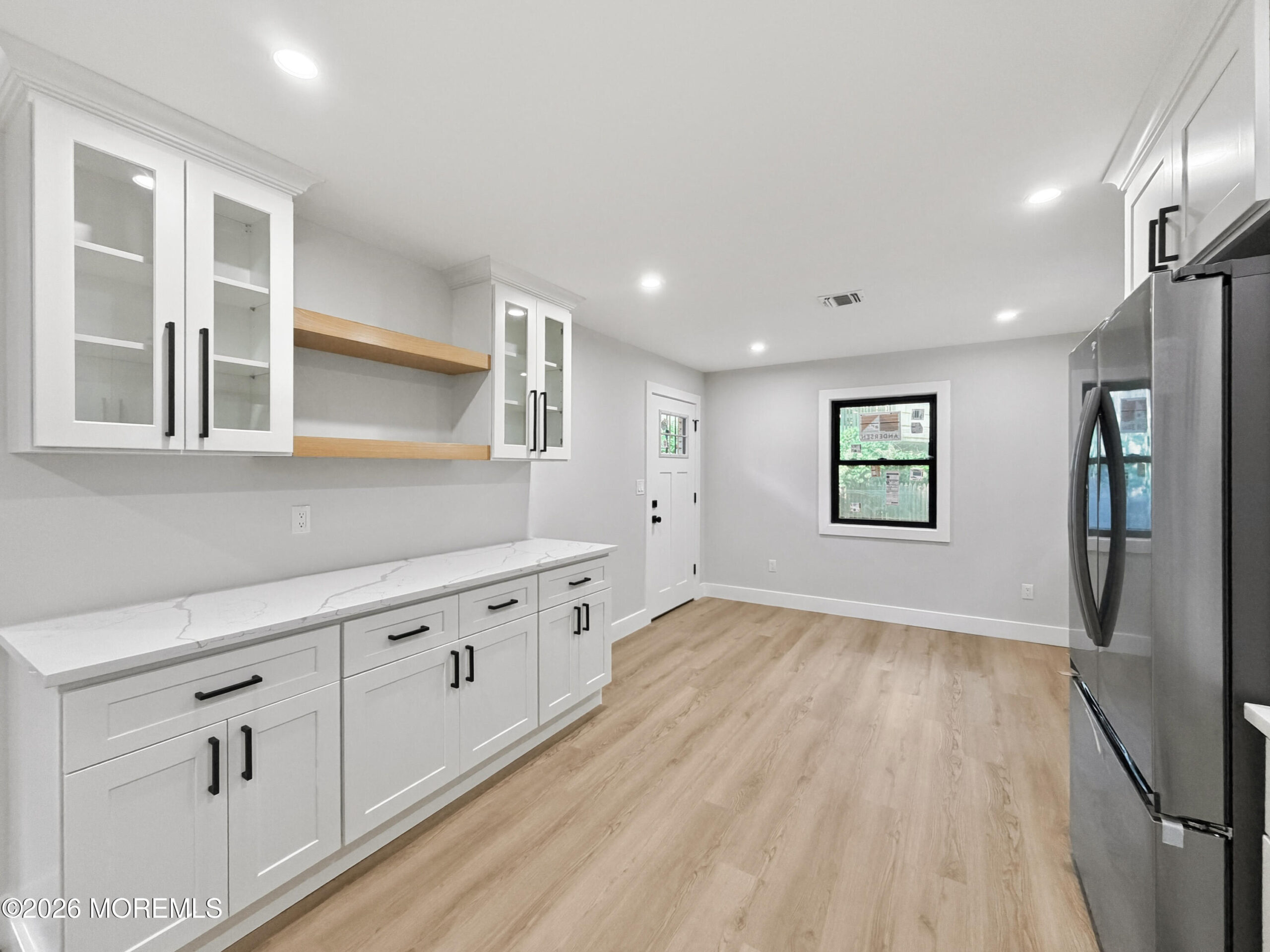 16 Charles Street Image 4