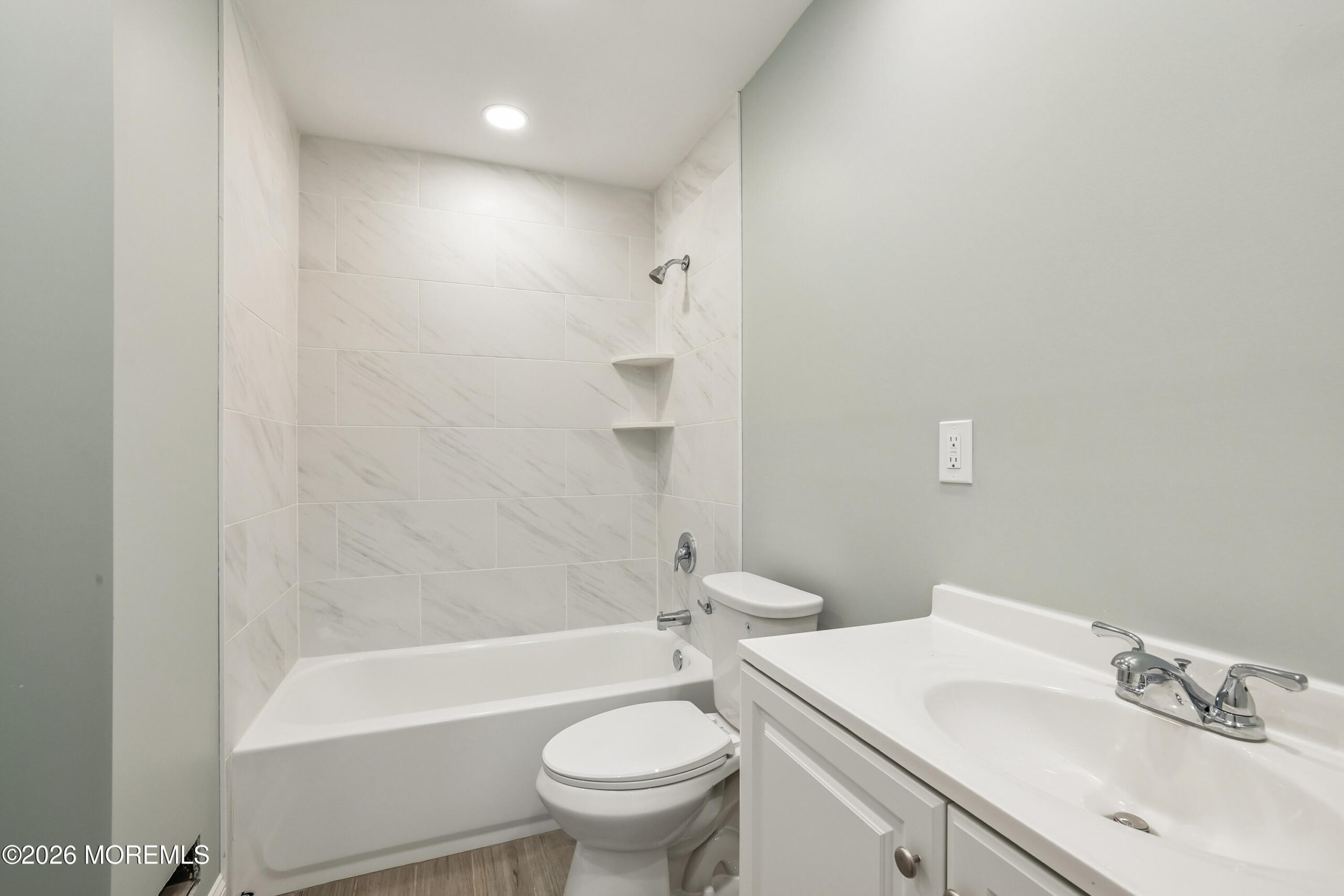 11 Suburban Road, Clark, NJ, 07066 image 16