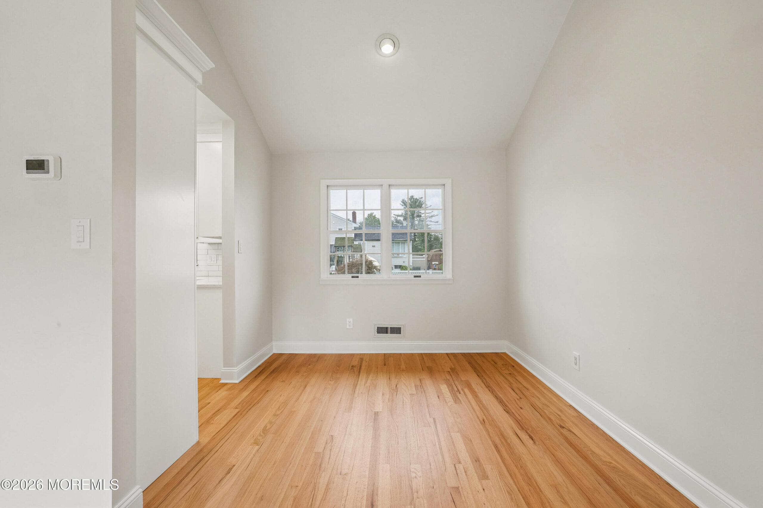 11 Suburban Road, Clark, NJ, 07066 image 10