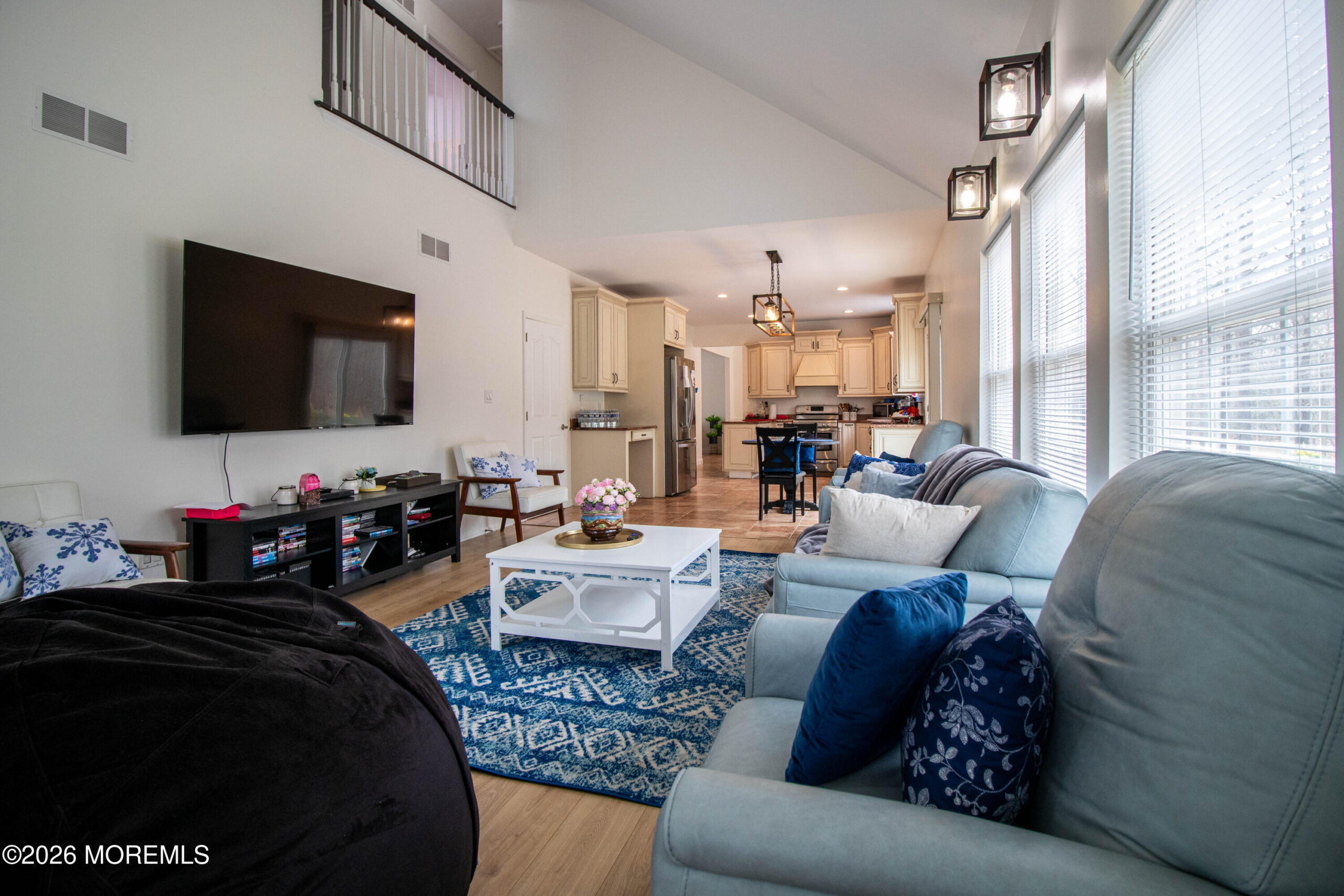 845 Woodbury Drive Image 5