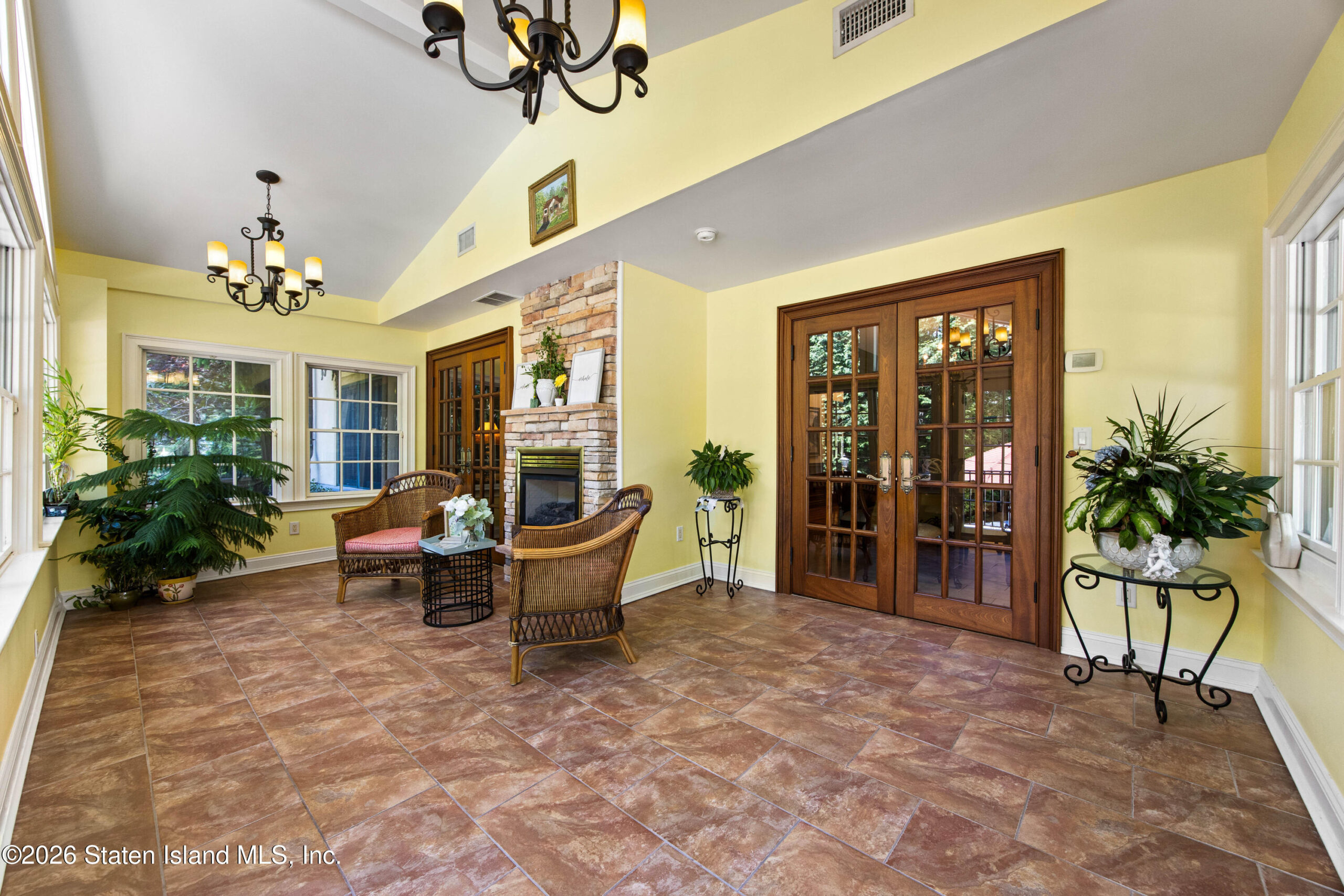 347 Deere Park Place, Staten Island, NY, 10301 image 17