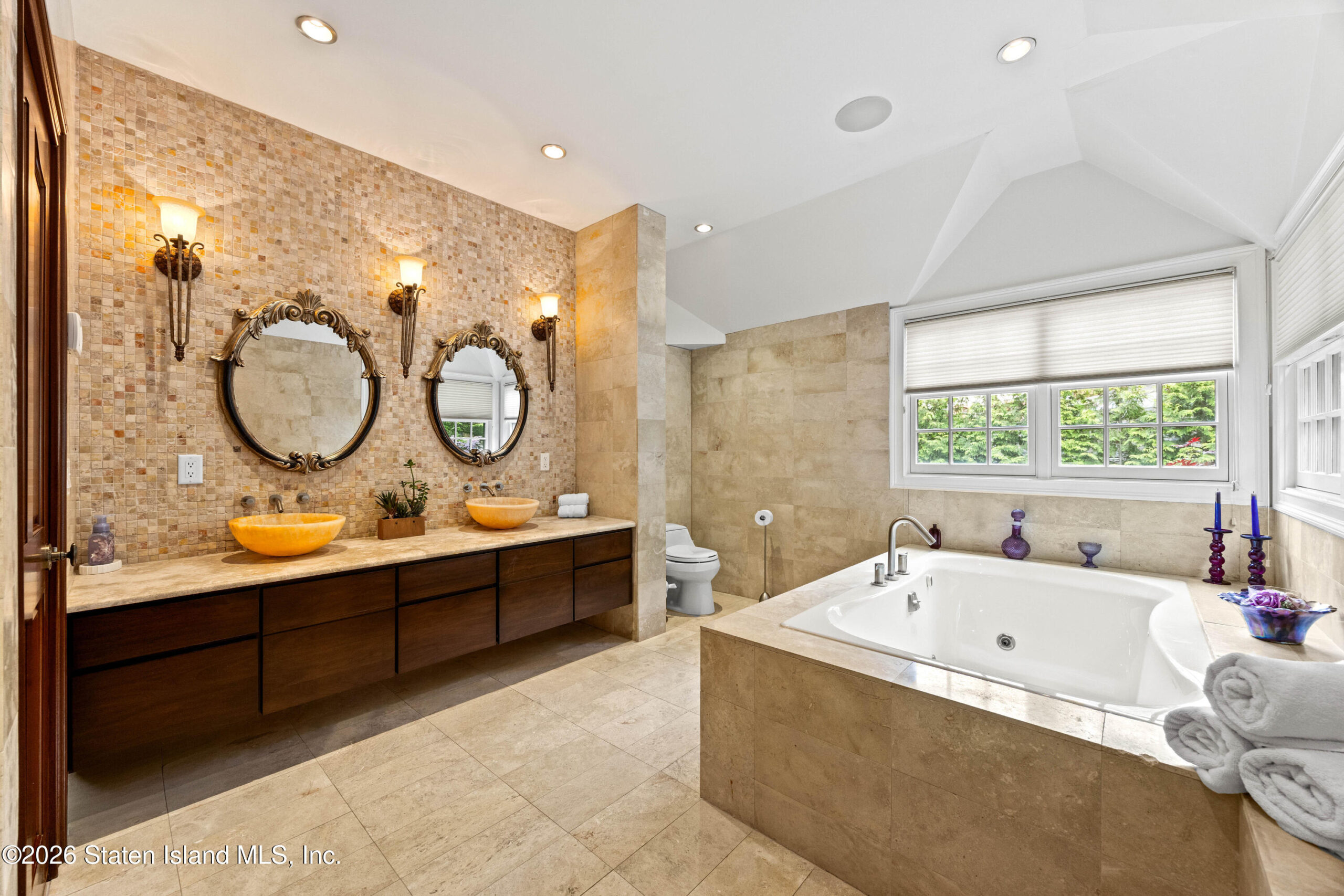 347 Deere Park Place, Staten Island, NY, 10301 image 22