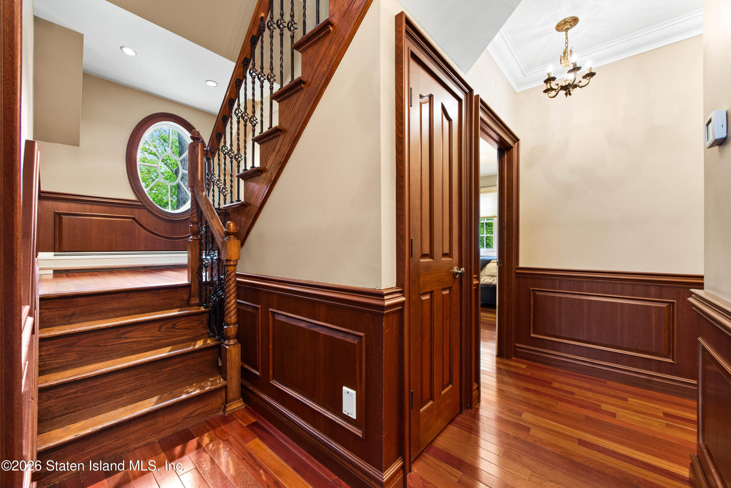 347 Deere Park Place, Staten Island, NY, 10301 image 33