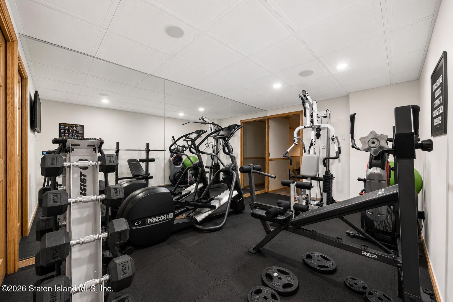 347 Deere Park Place, Staten Island, NY, 10301 image 36