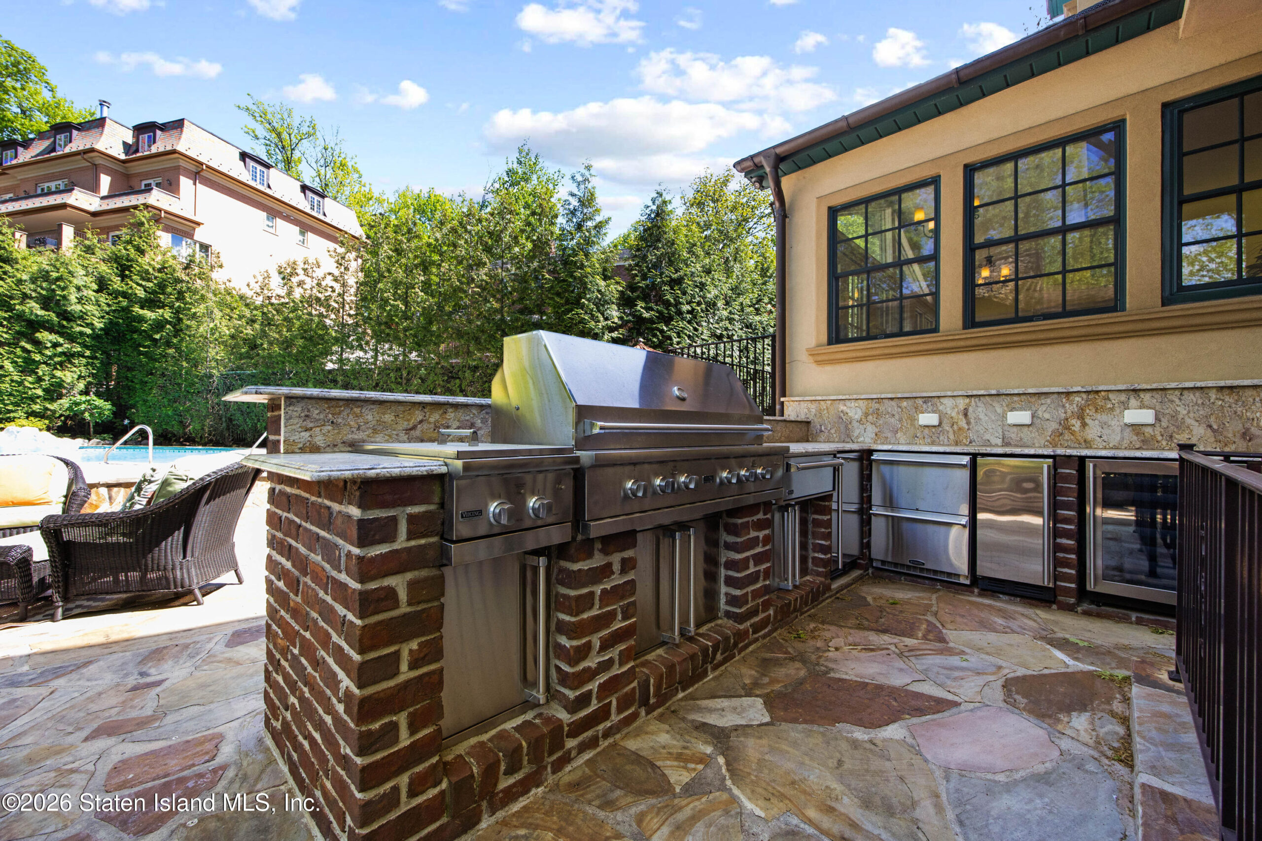 347 Deere Park Place, Staten Island, NY, 10301 image 46