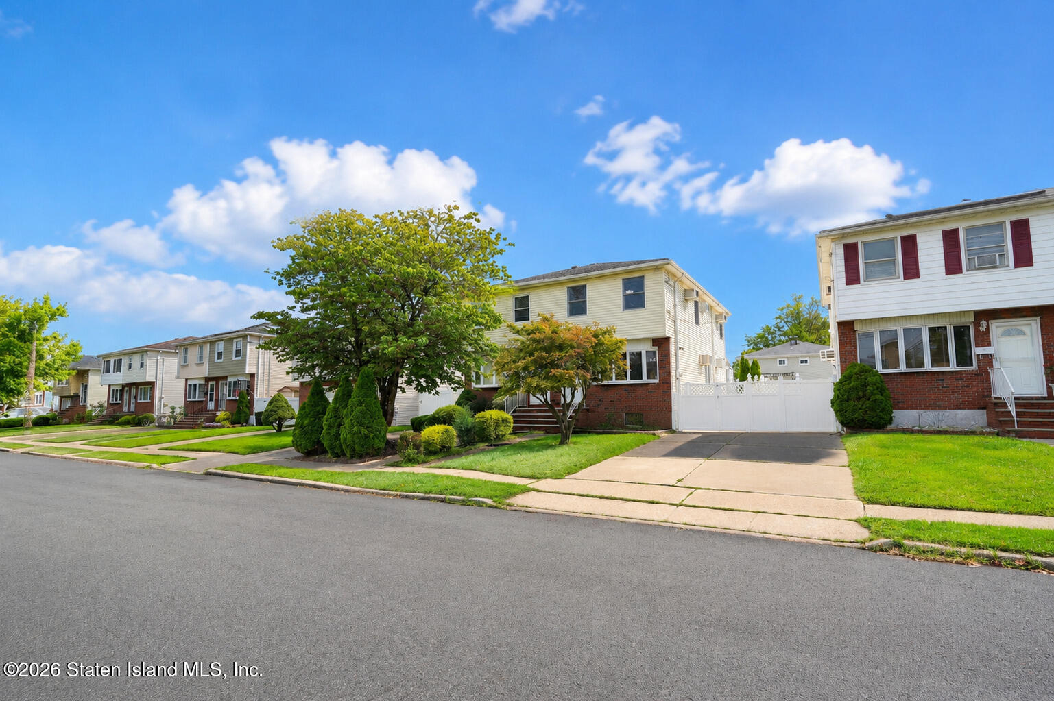 221 Abingdon Avenue Image 3