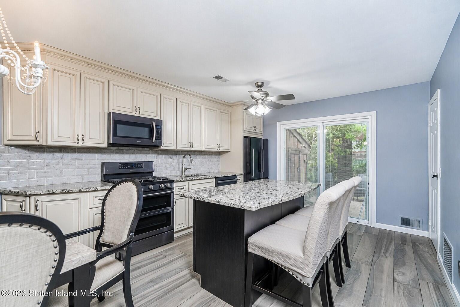 76 Belmar Drive Image 4