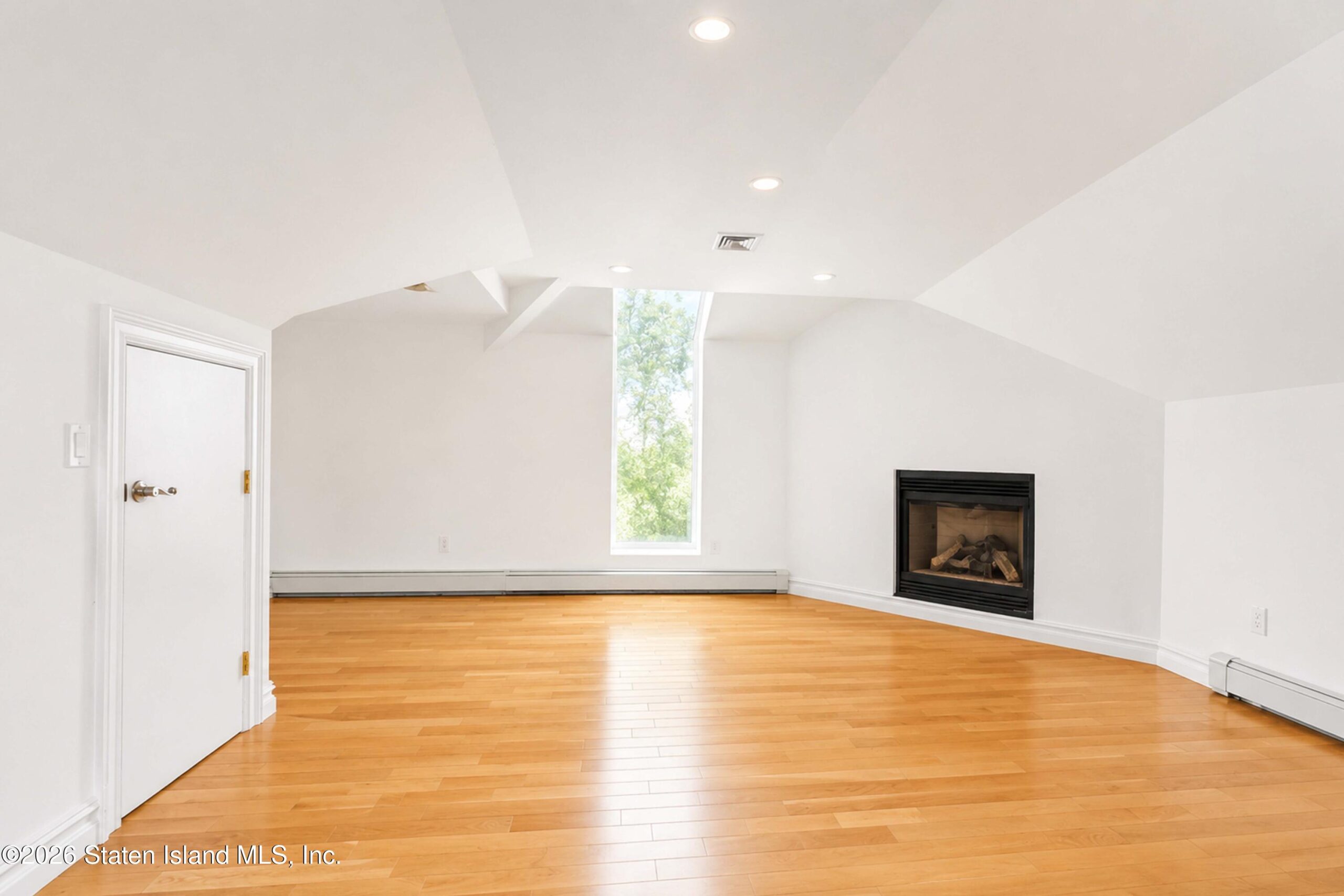 160 Goff Avenue, Staten Island, NY, 10309 image 48