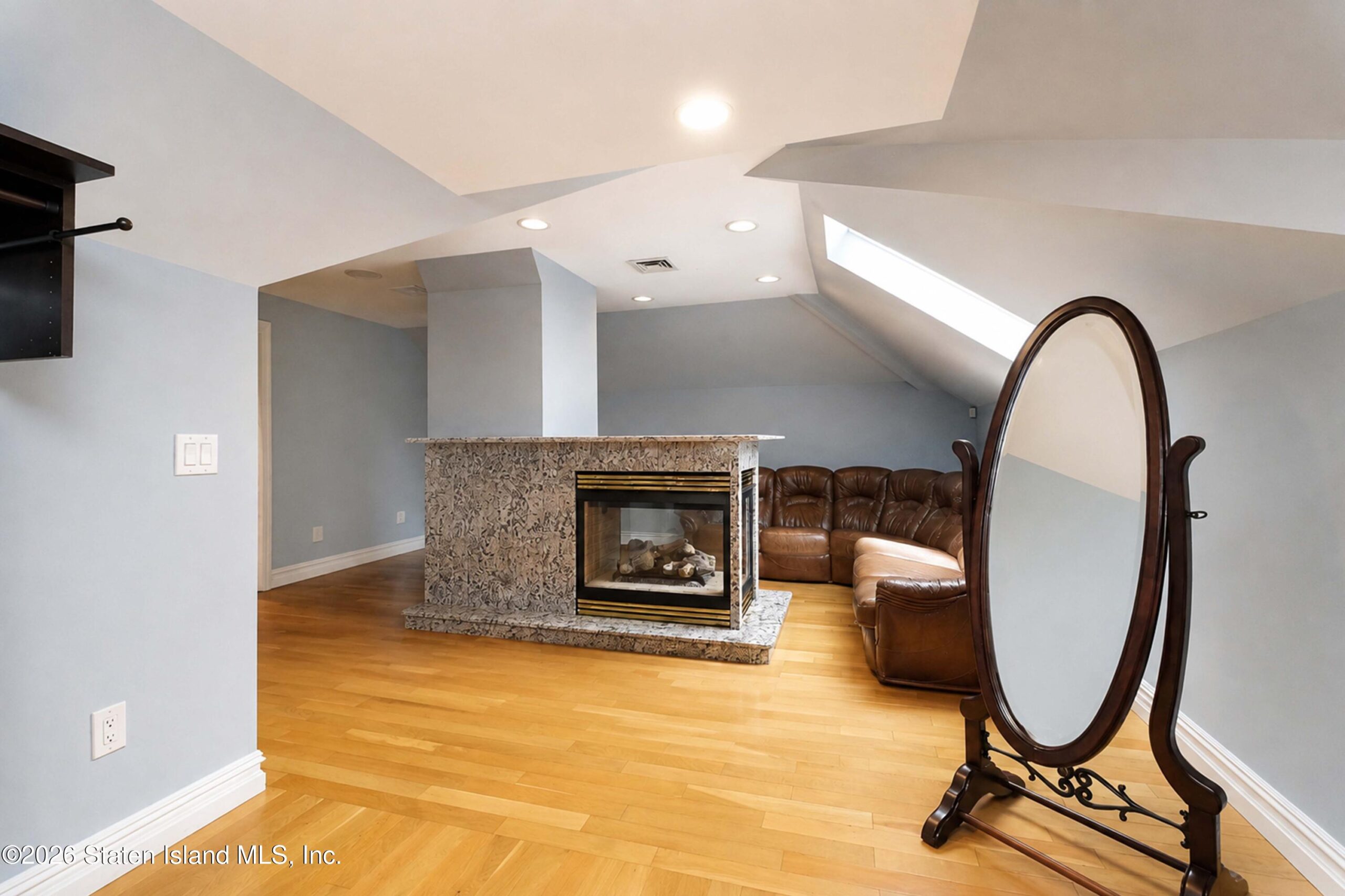 160 Goff Avenue, Staten Island, NY, 10309 image 31