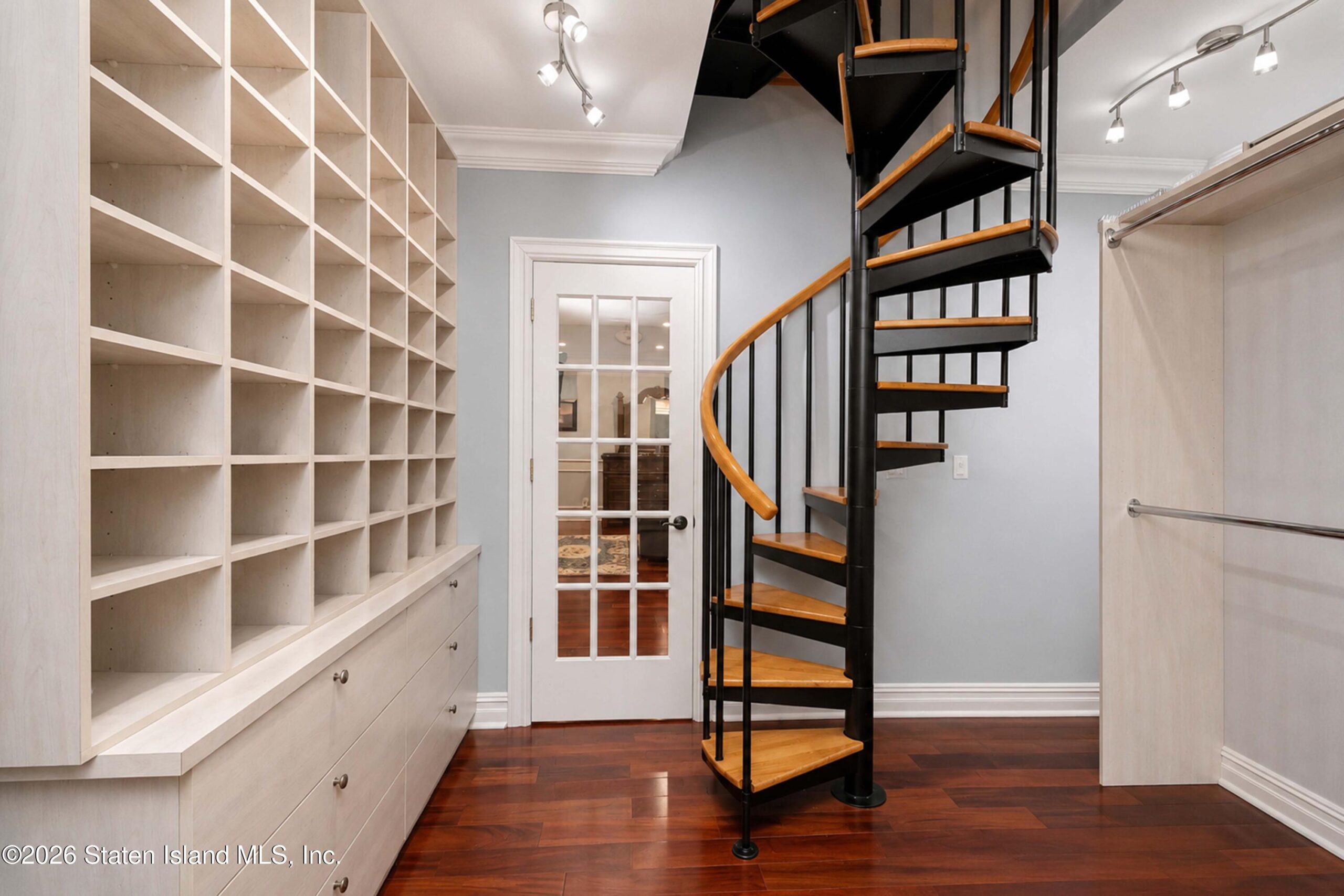 160 Goff Avenue, Staten Island, NY, 10309 image 28