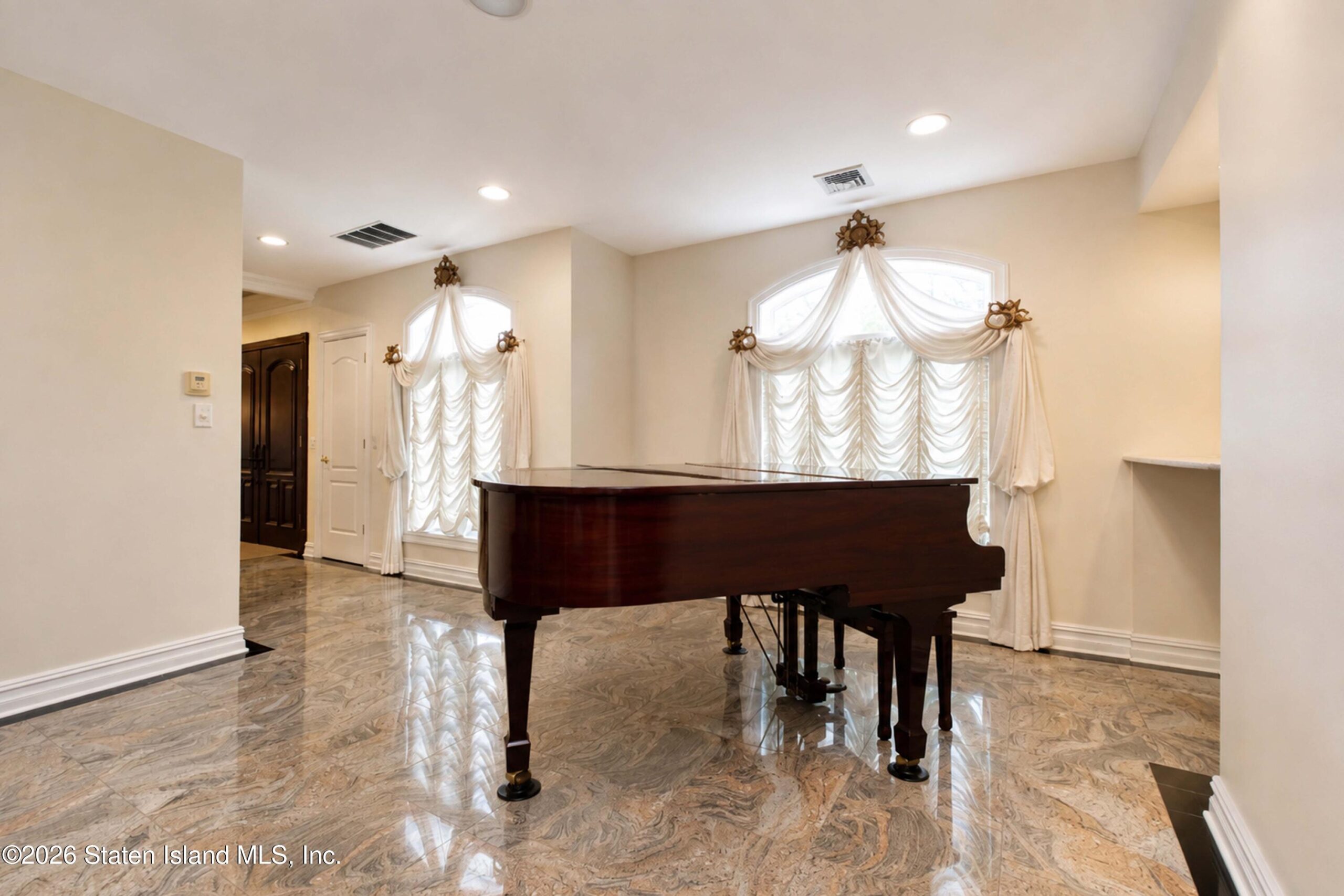 160 Goff Avenue, Staten Island, NY, 10309 image 6