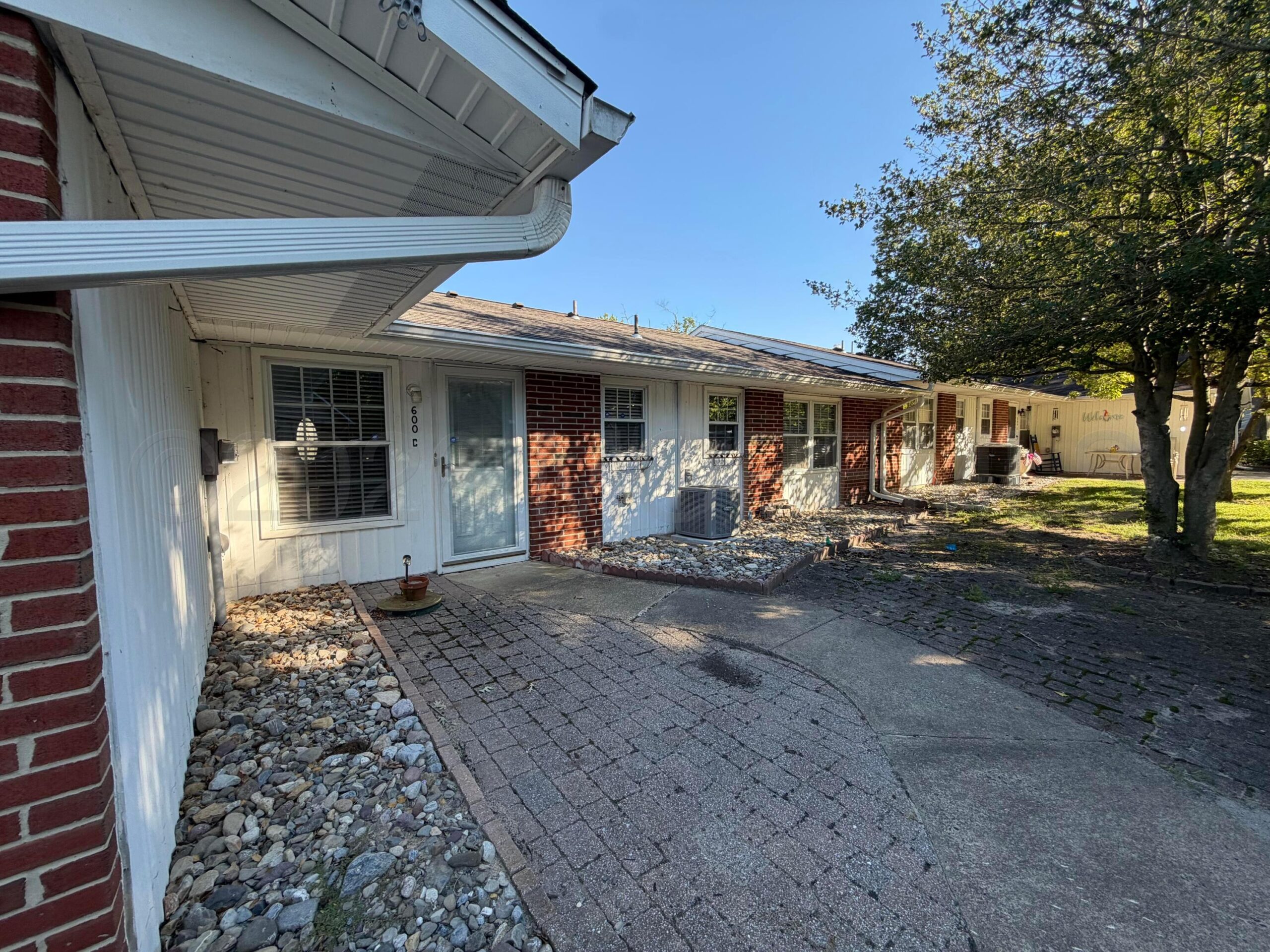 600C Lake Point Drive, Lakewood, NJ, 08701