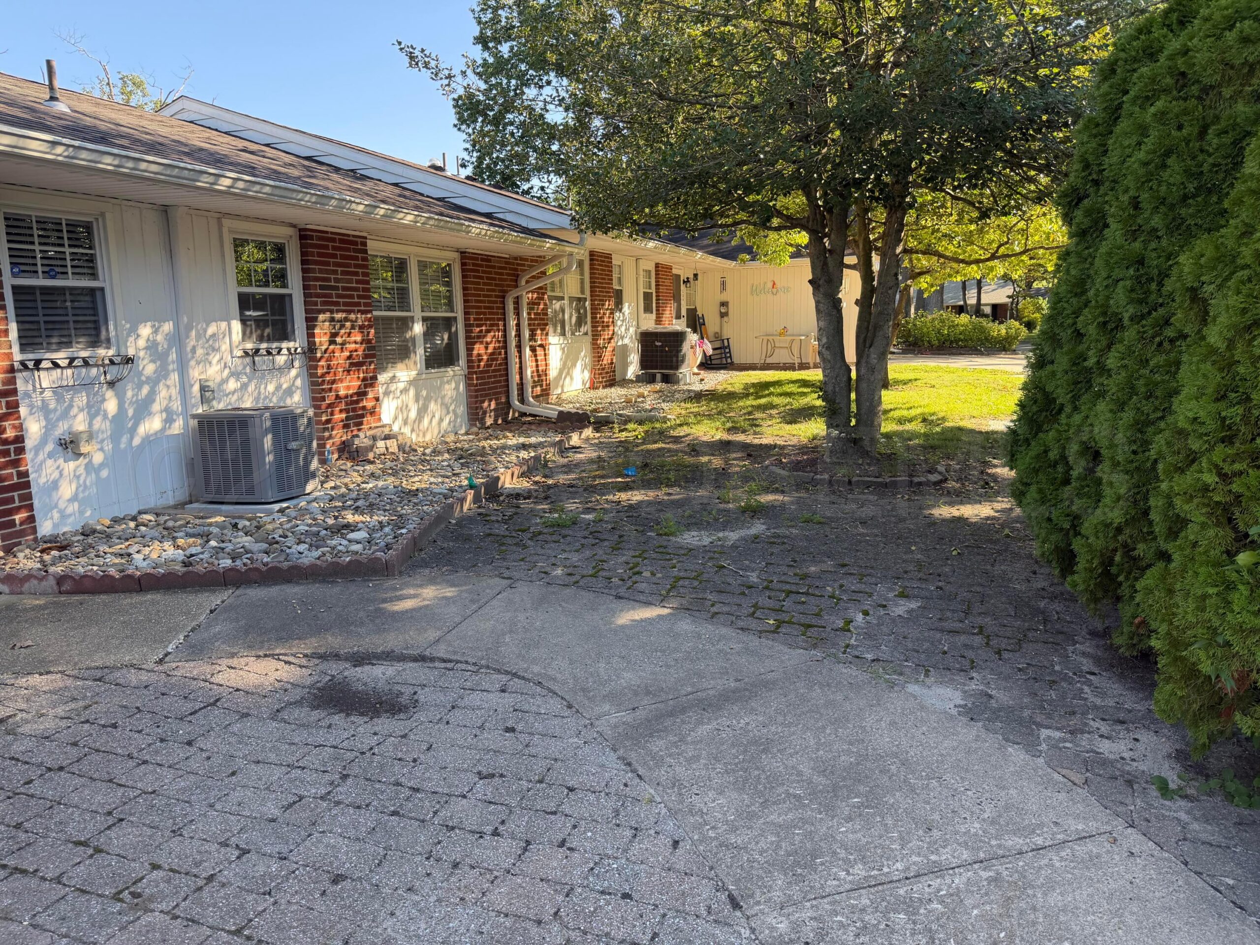 600C Lake Point Drive Image 3