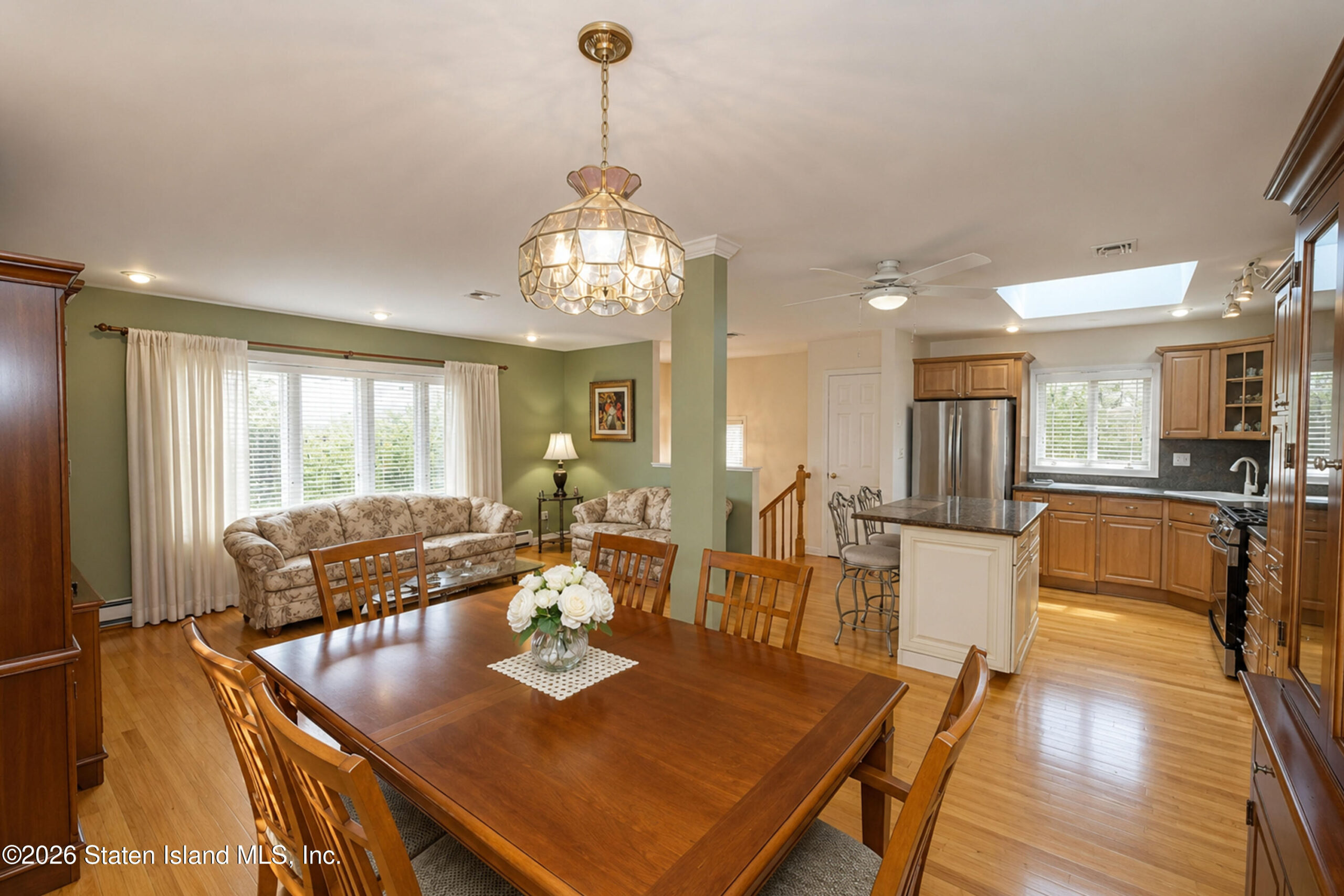 74 Seidman Avenue Image 5