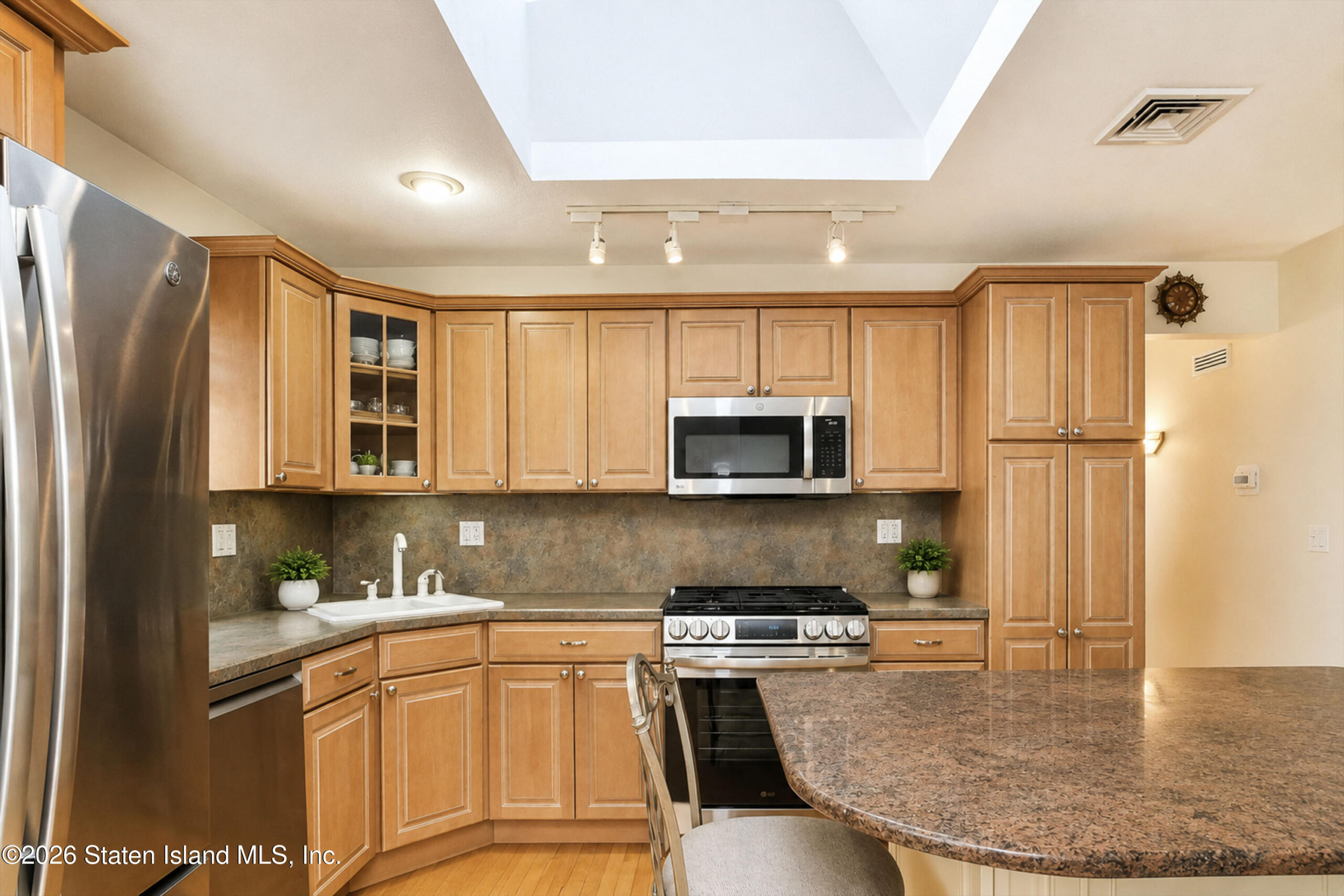 74 Seidman Avenue, Staten Island, NY, 10312 image 12