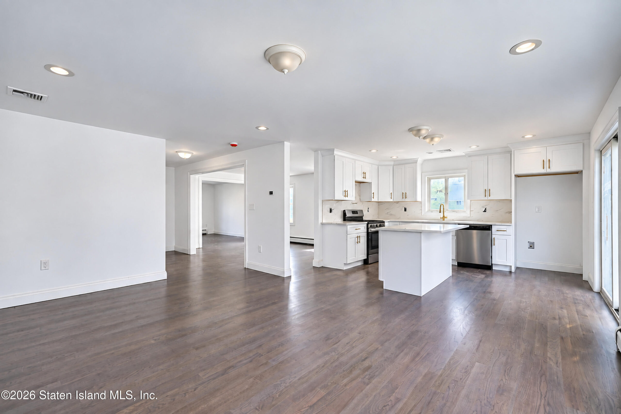 92 Connecticut Street, Staten Island, NY, 10307 image 17