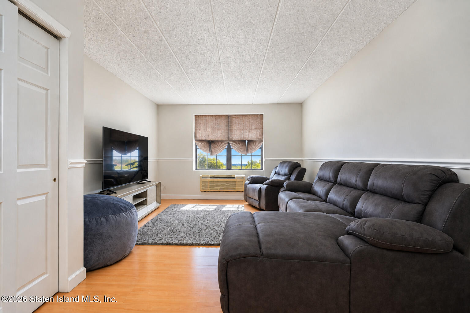 490 Clove Road #1h Image 5