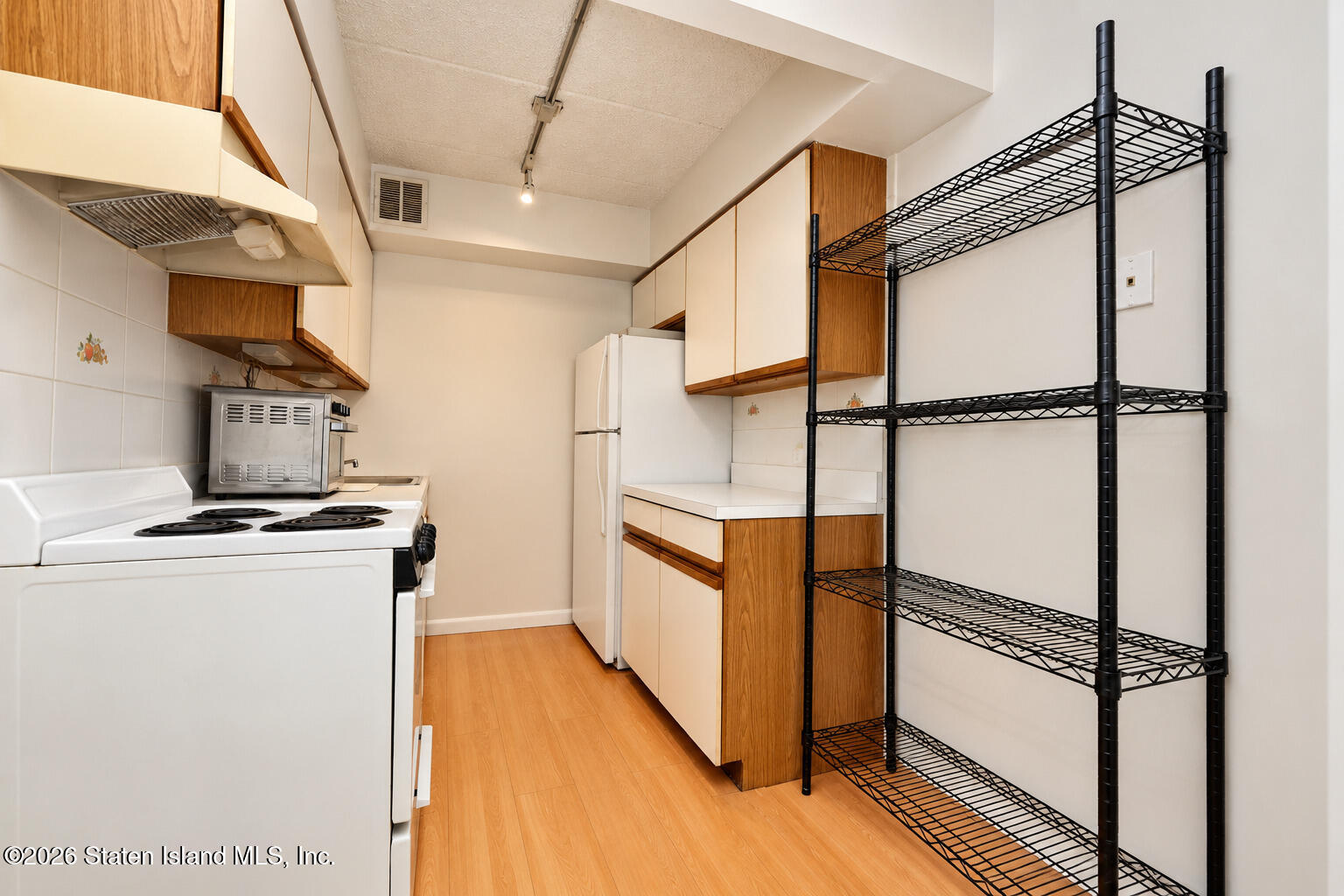 490 Clove Road #1h, Staten Island, NY, 10310 image 14