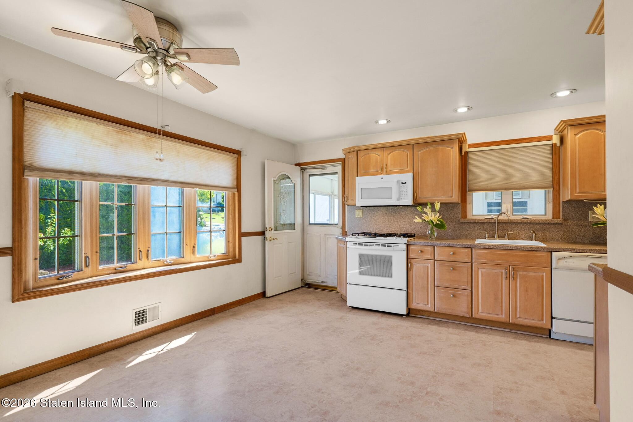 172 Wieland Avenue Image 5