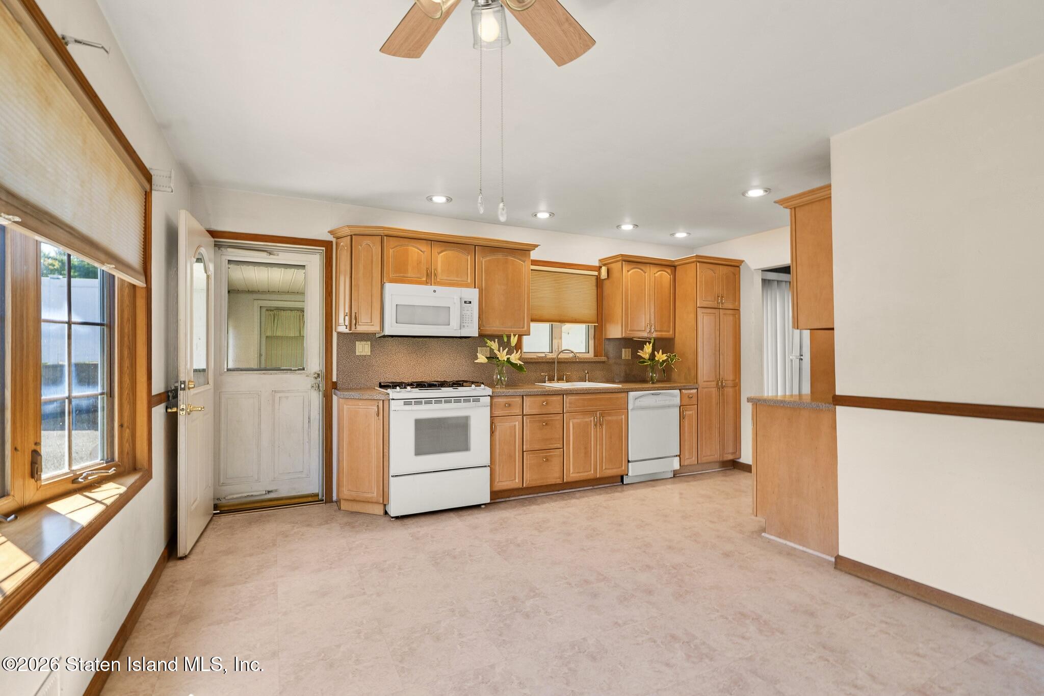 172 Wieland Avenue, Staten Island, NY, 10309 image 7