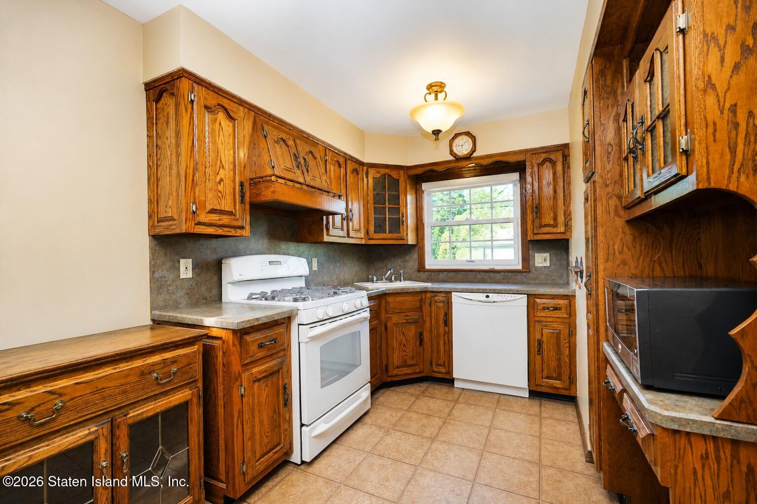 745 Bard Avenue, Staten Island, NY, 10310 image 11