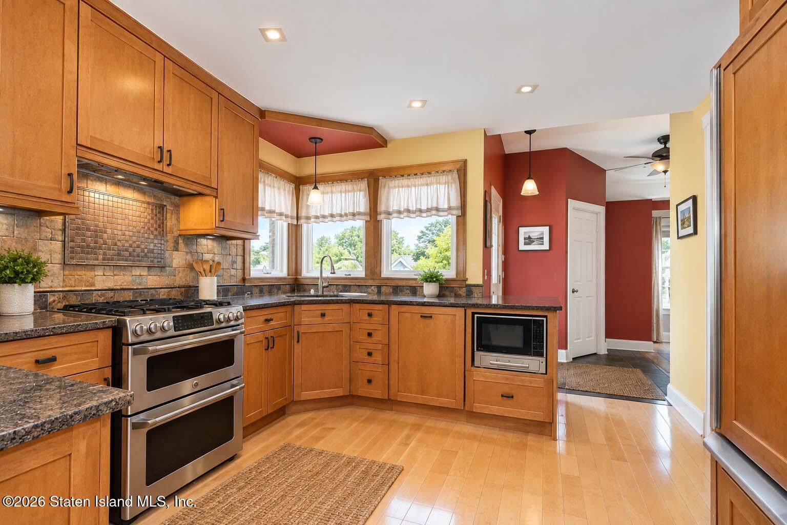 245 Old Mamaroneck Road, White Plains, NY, 10601 image 18