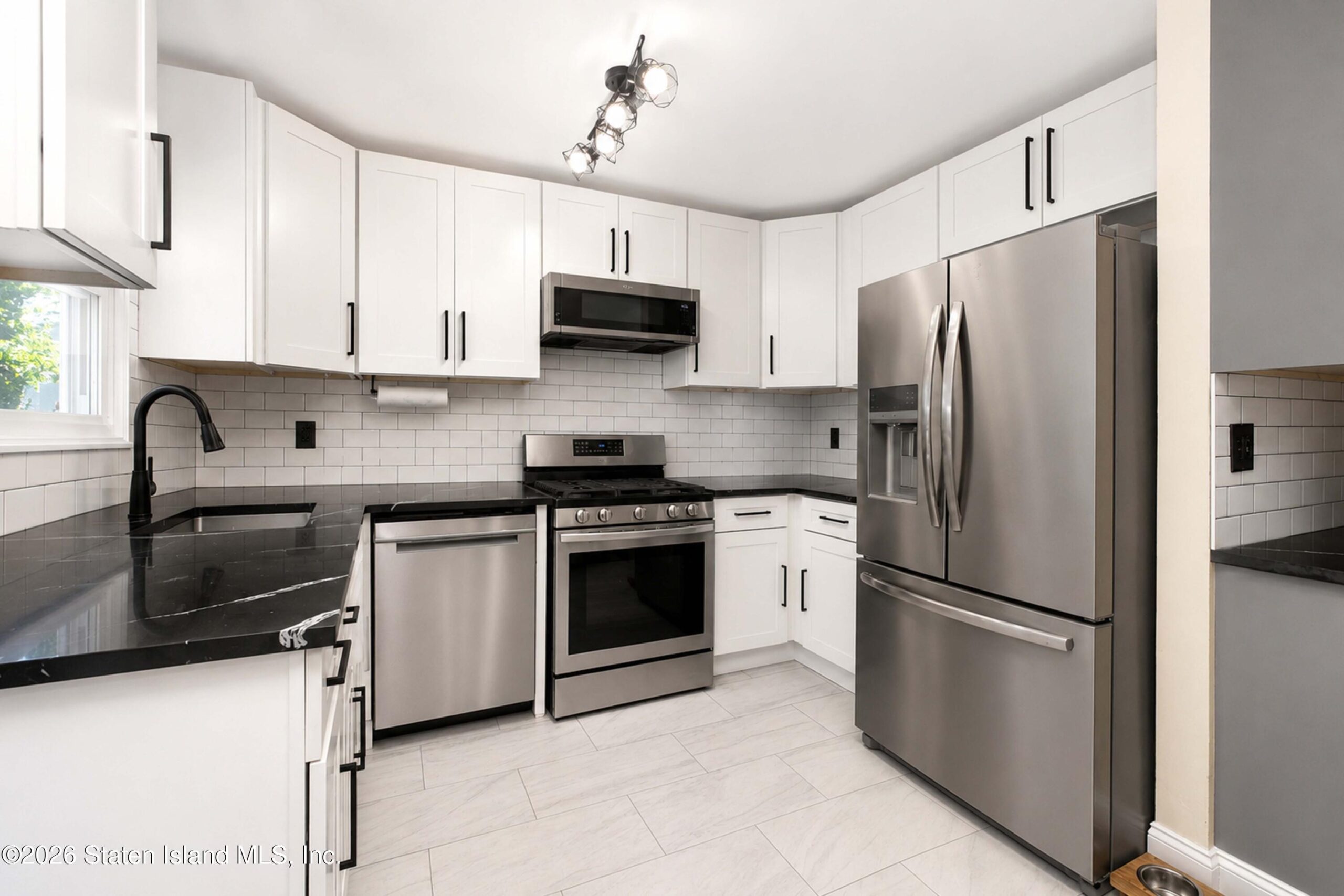 44 Girard Street, Staten Island, NY, 10307 image 15