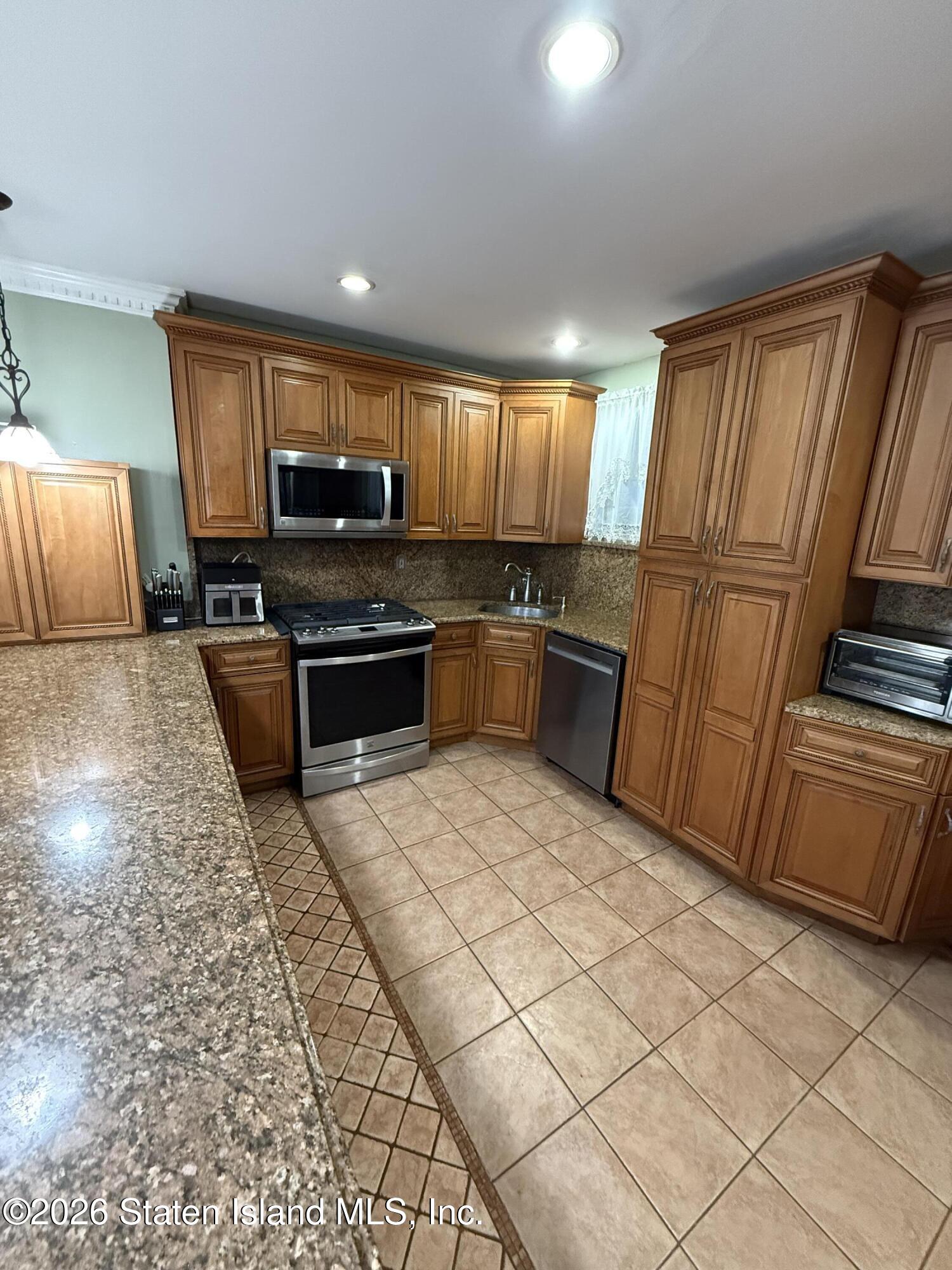 104 Prospect Avenue Image 5