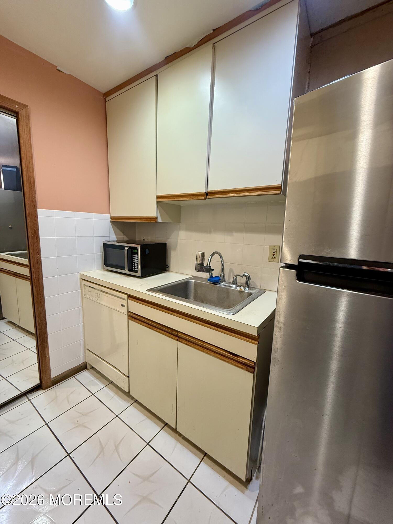 2 Montana Court 327, Matawan, NJ, 07747 image 11