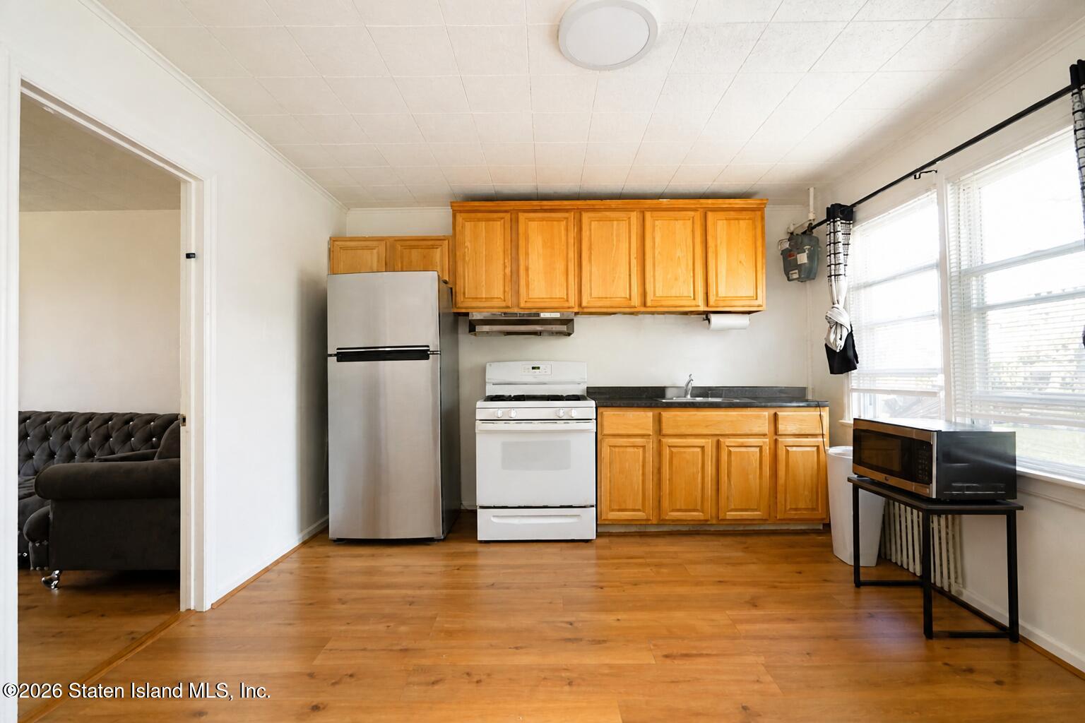 12 Doty Avenue, Staten Island, NY, 10305 image 14
