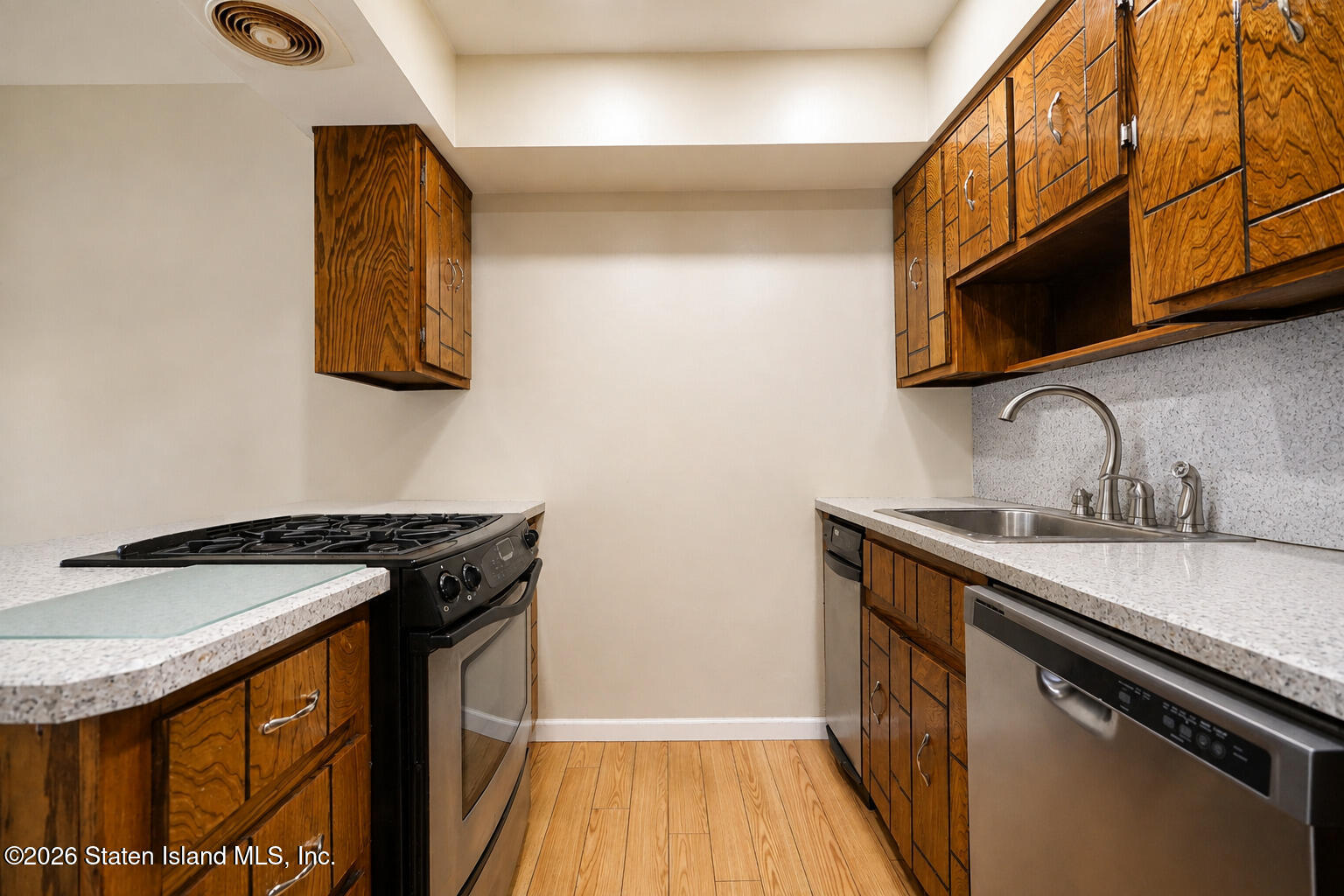 413-2 Willow Road, Staten Island, NY, 10314 image 10