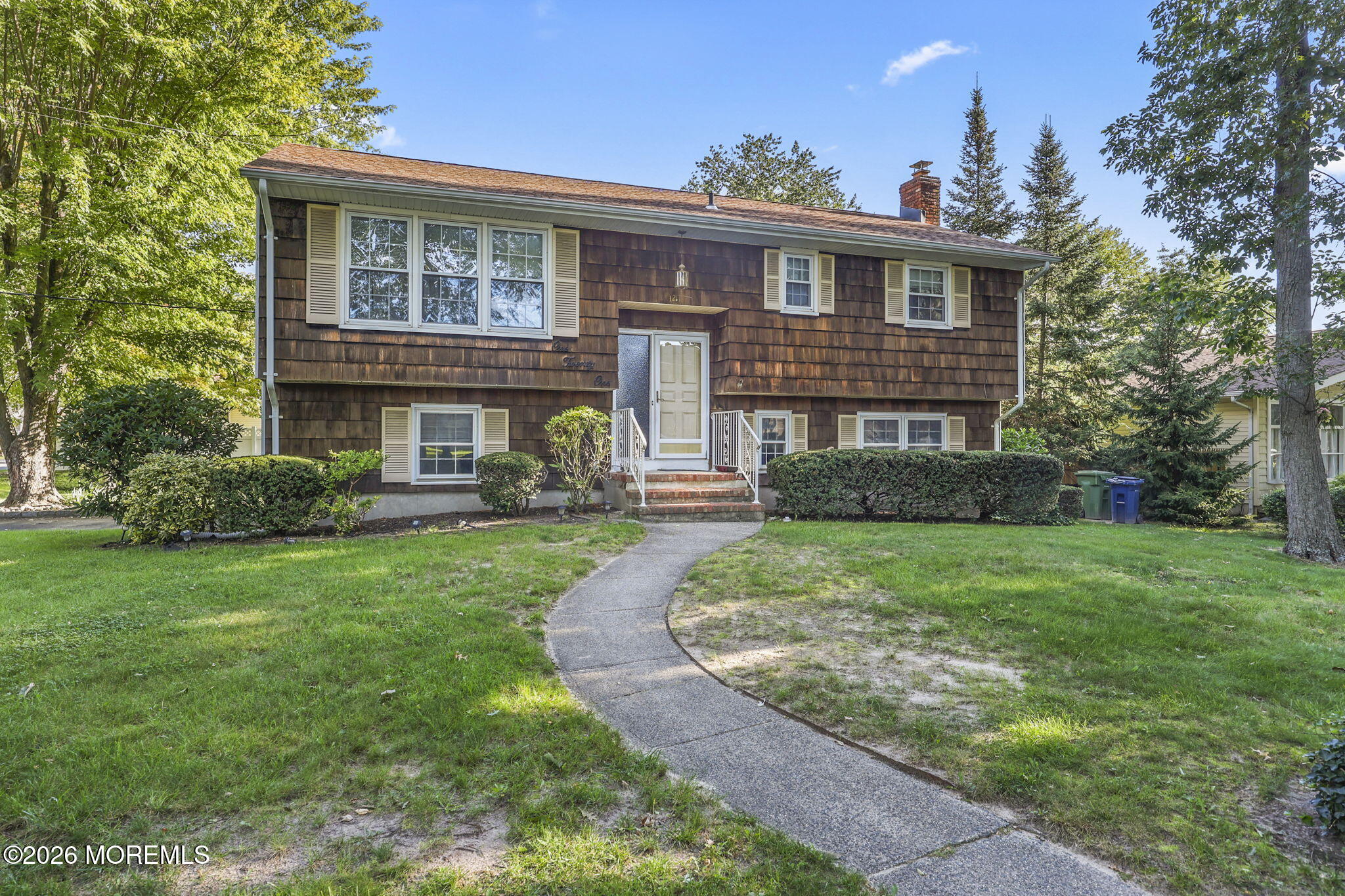 121 Durand Road Image 1