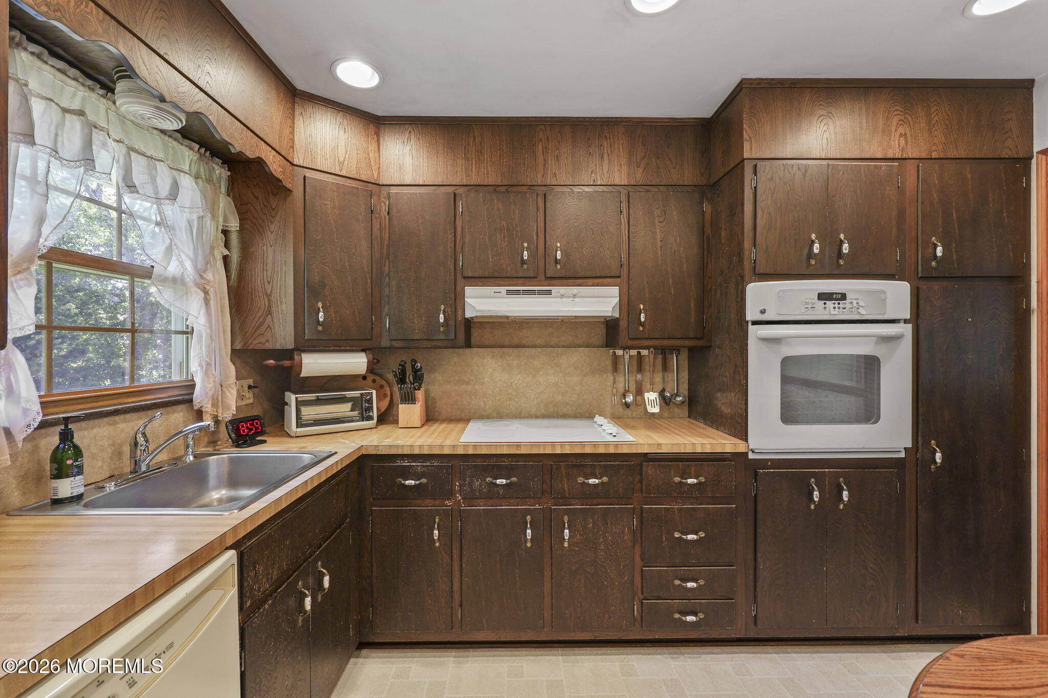 121 Durand Road, Neptune Township, NJ, 07753 image 14