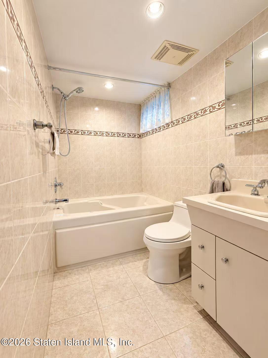 1740 E 27th Street, Brooklyn, NY, 11229 image 13