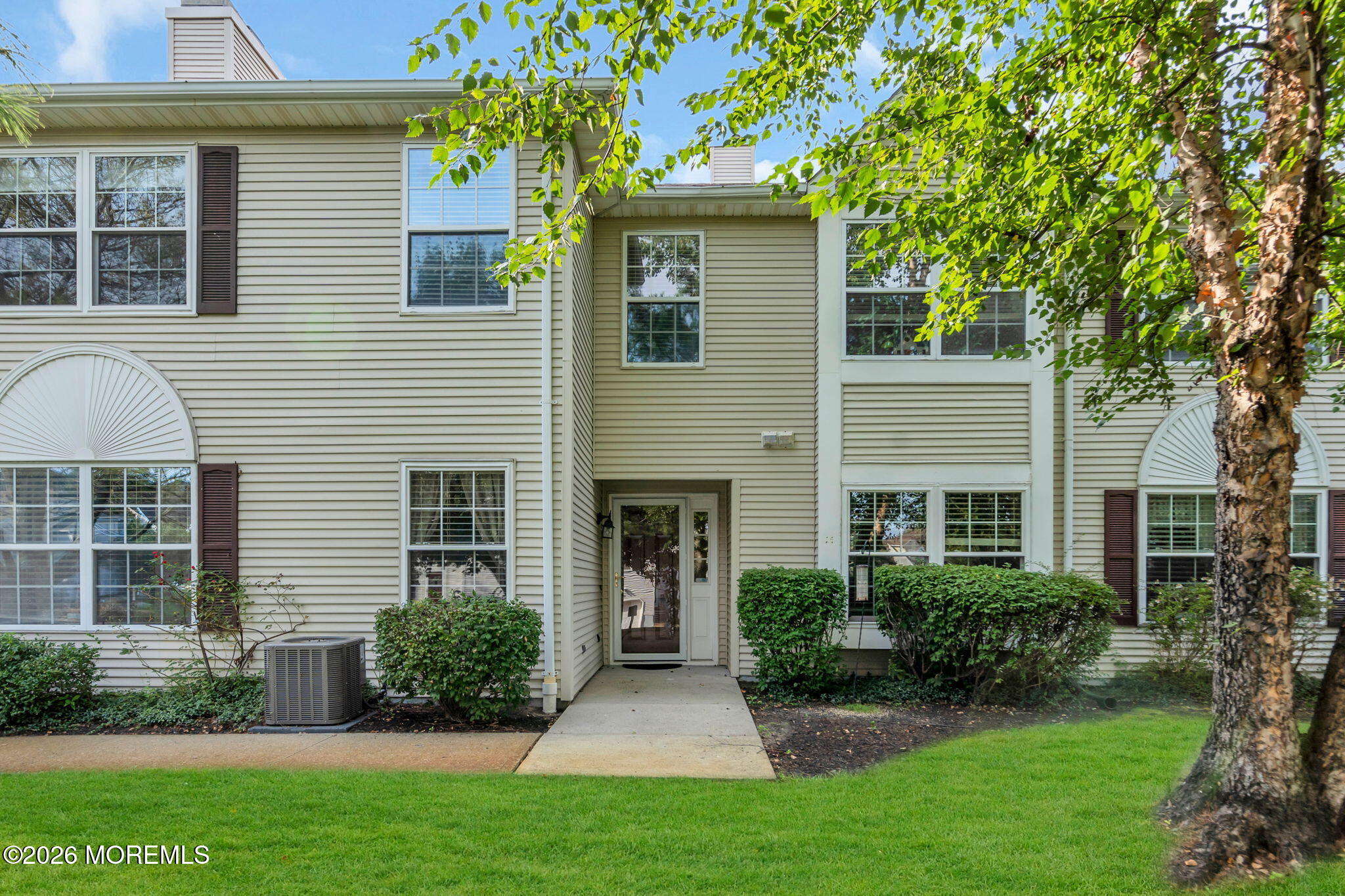 27 Racquet Road Image 3