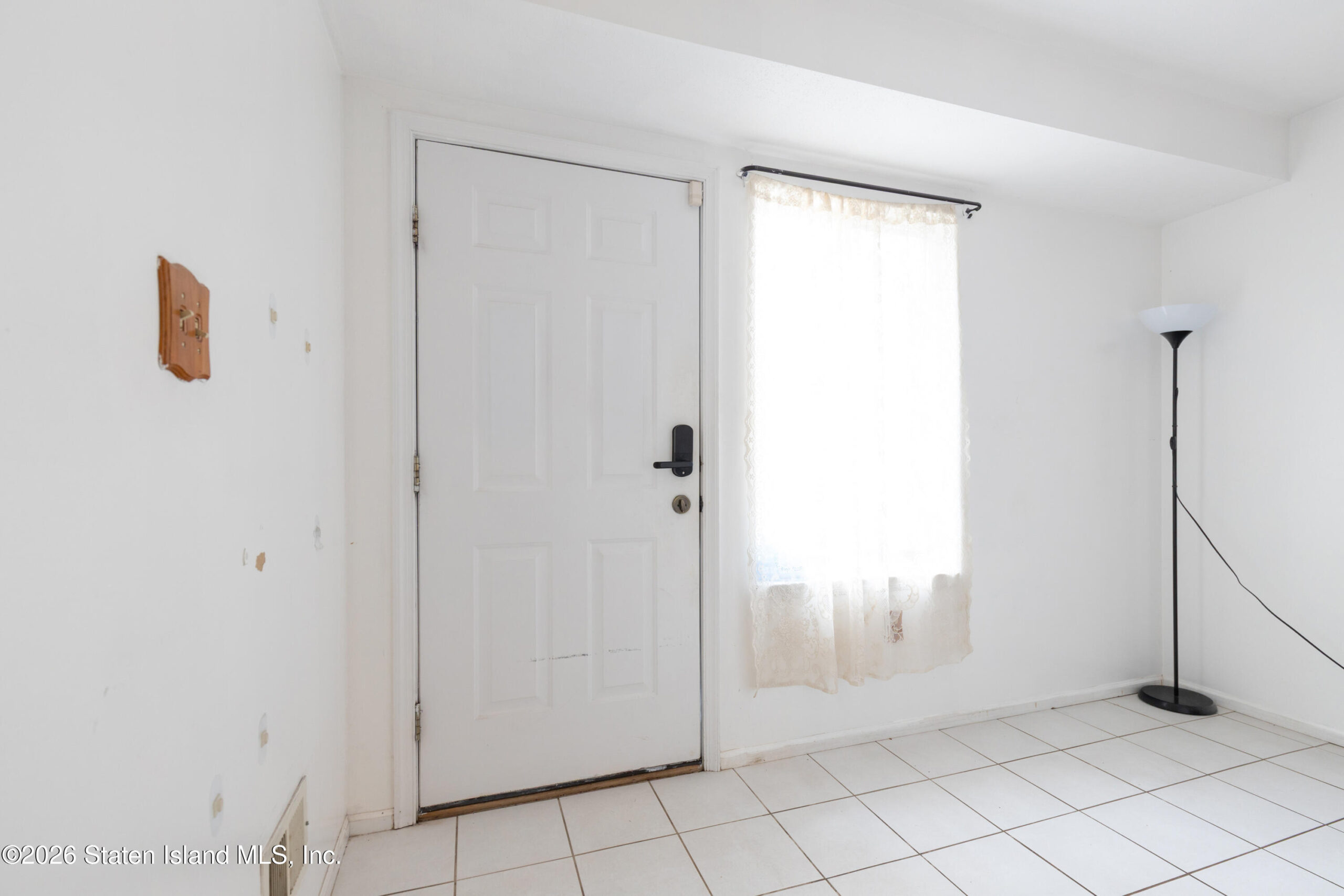 246 Jamie Lane, Staten Island, NY, 10312 image 6
