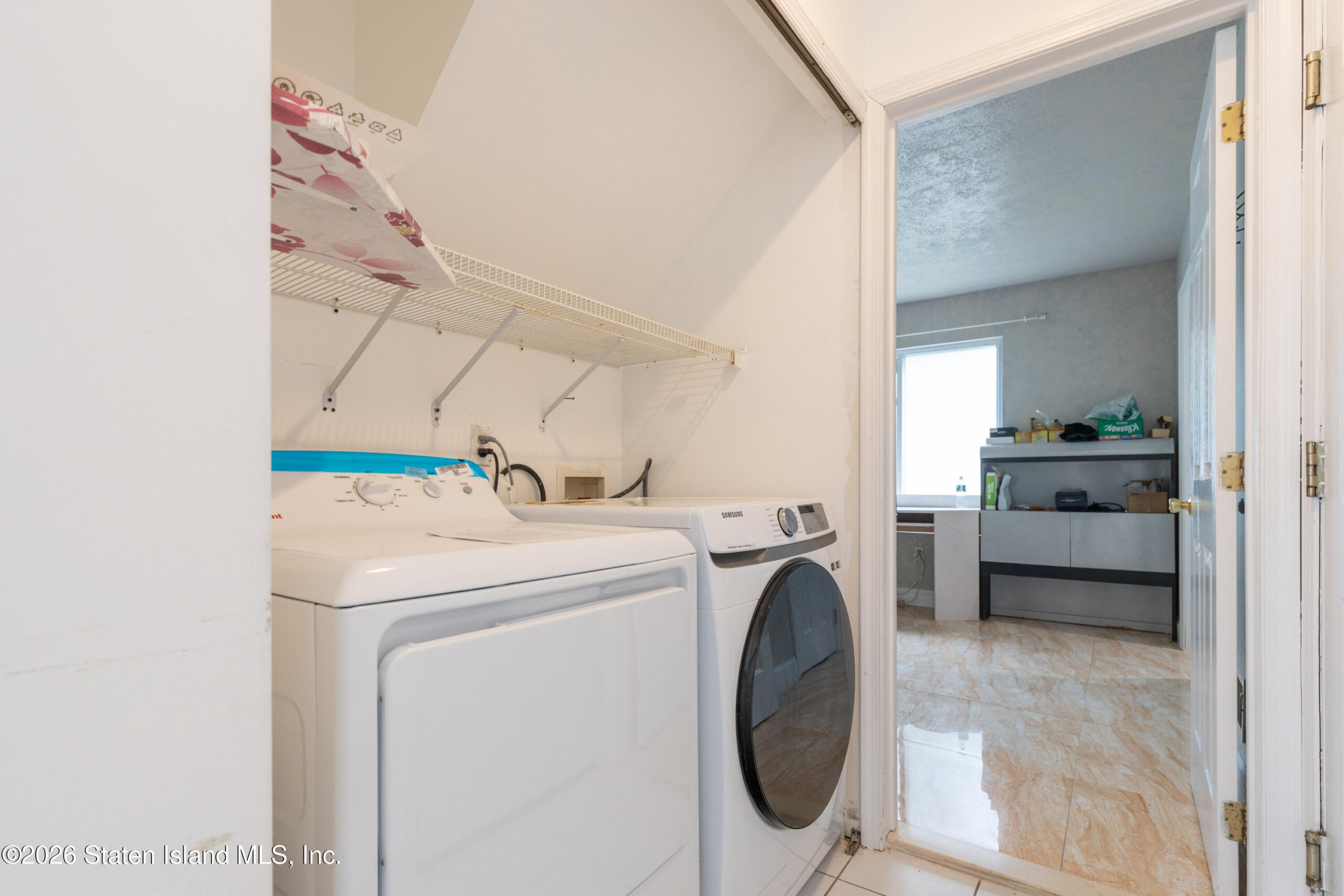 246 Jamie Lane, Staten Island, NY, 10312 image 8