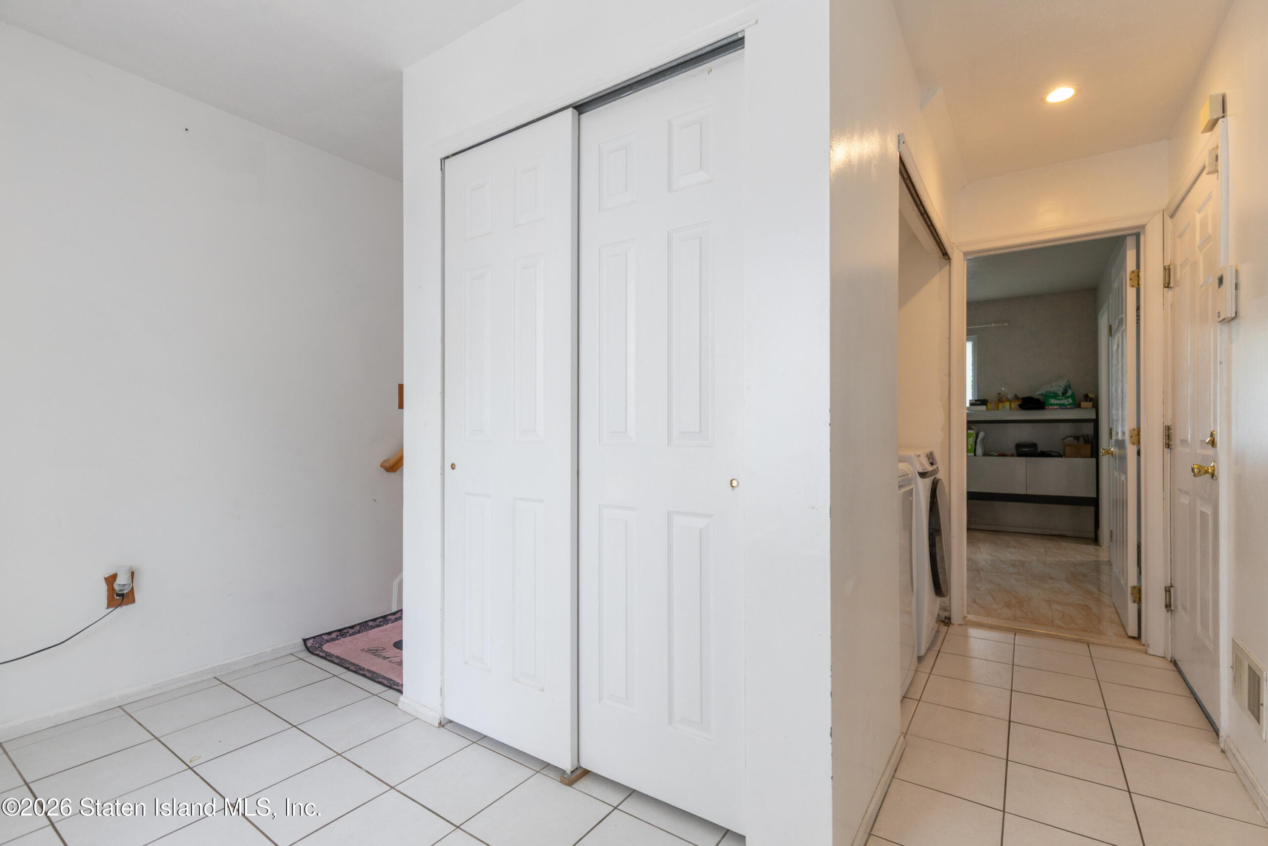 246 Jamie Lane, Staten Island, NY, 10312 image 9