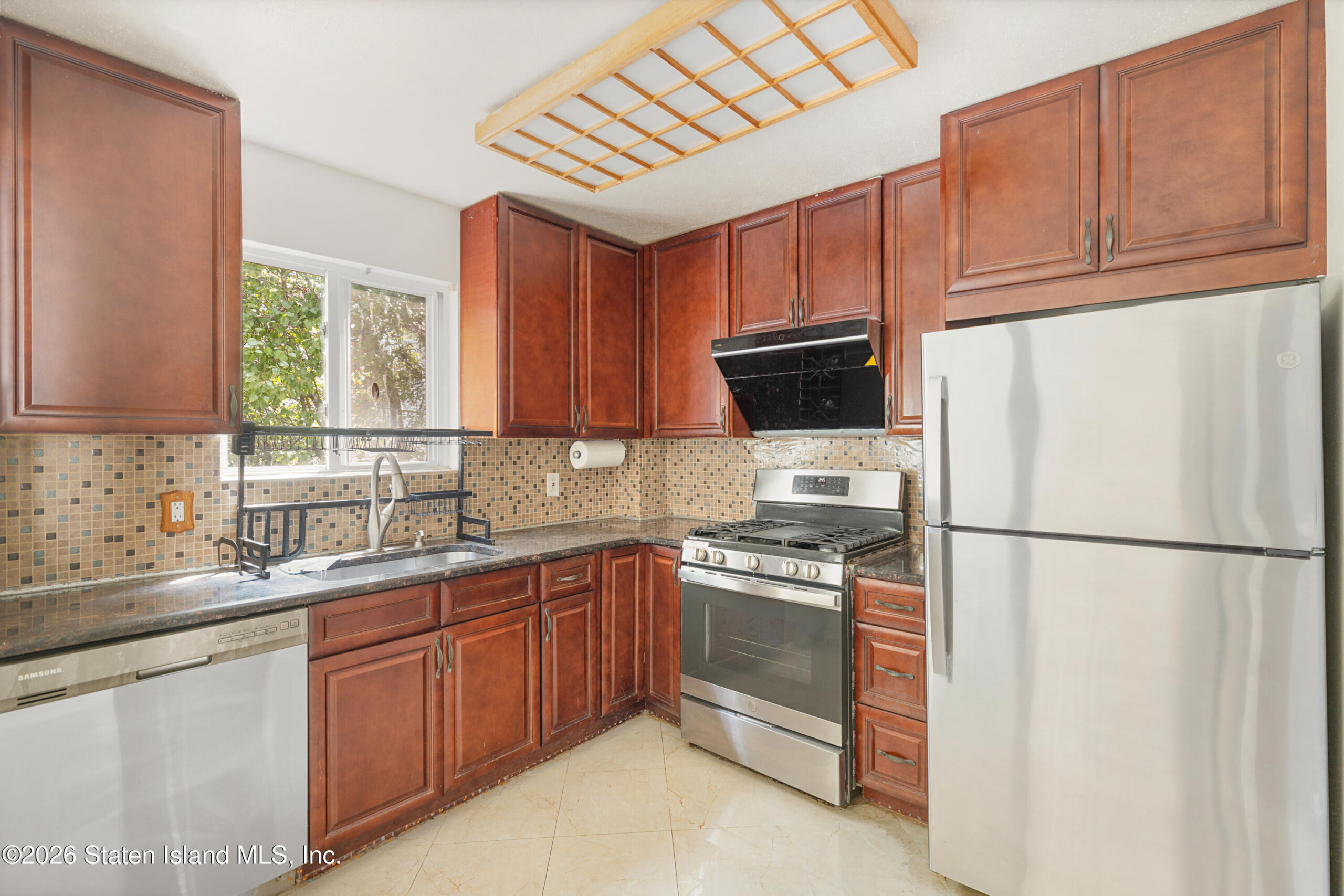 246 Jamie Lane, Staten Island, NY, 10312 image 20