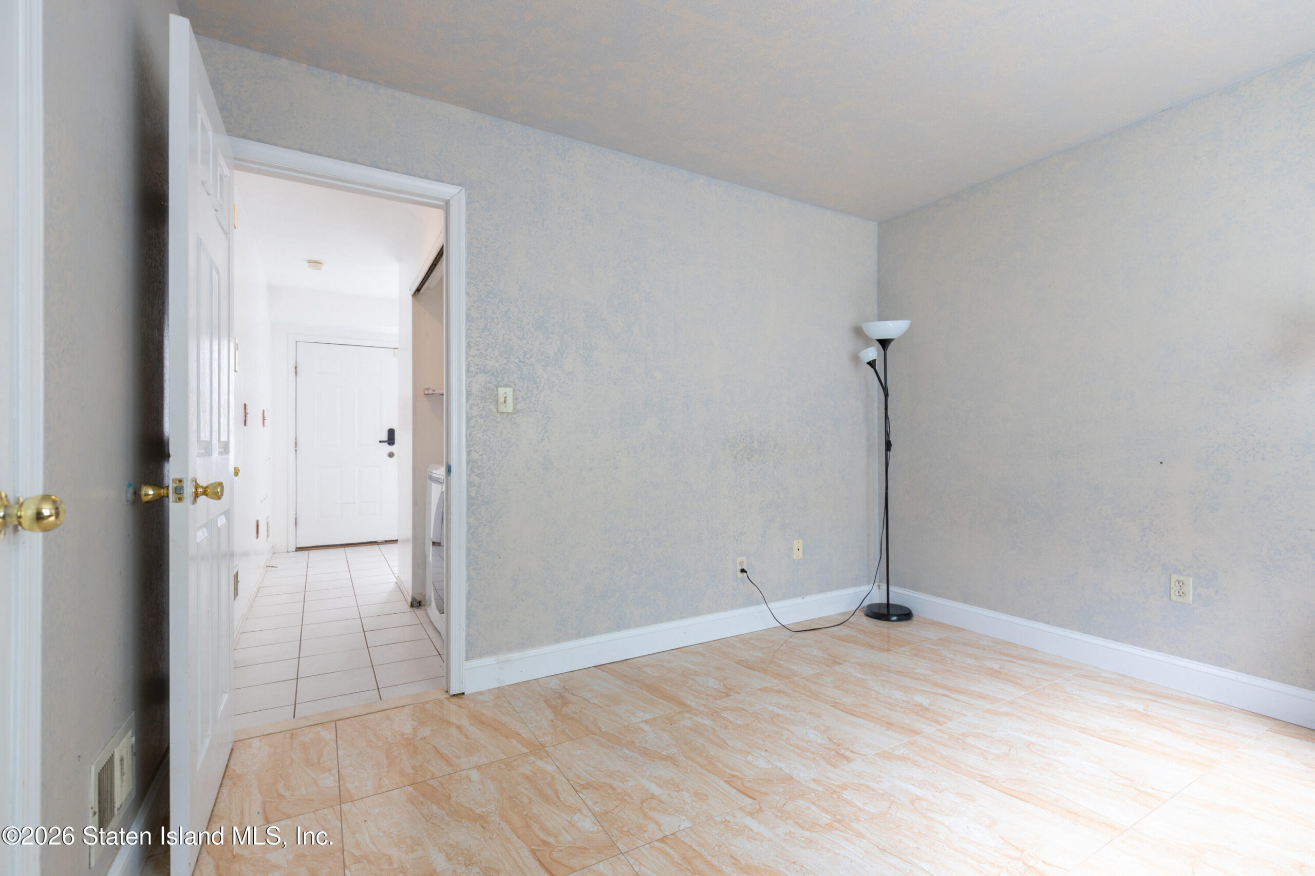 246 Jamie Lane, Staten Island, NY, 10312 image 38